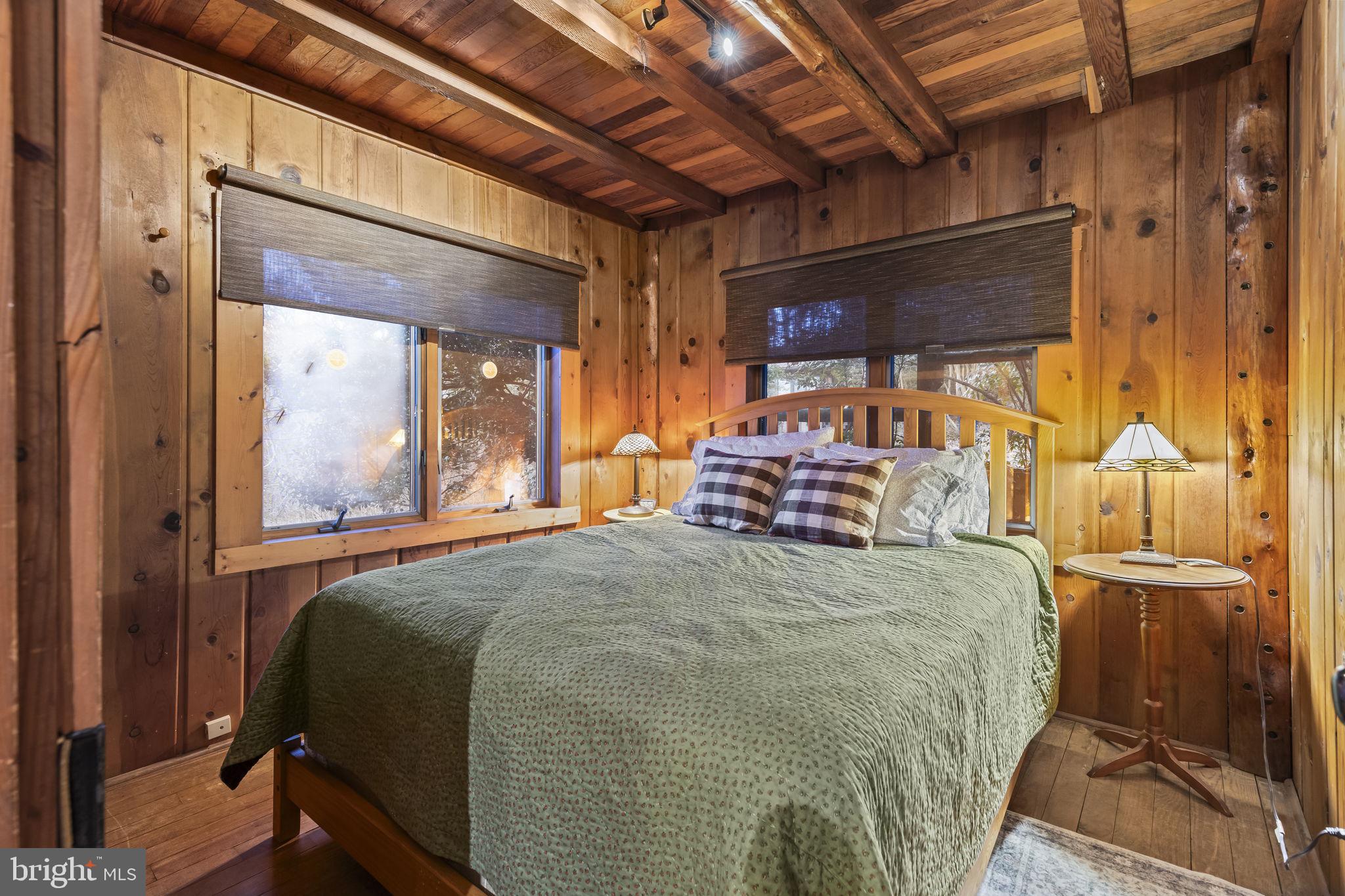 SCIENTISTS CLIFFS - Residential