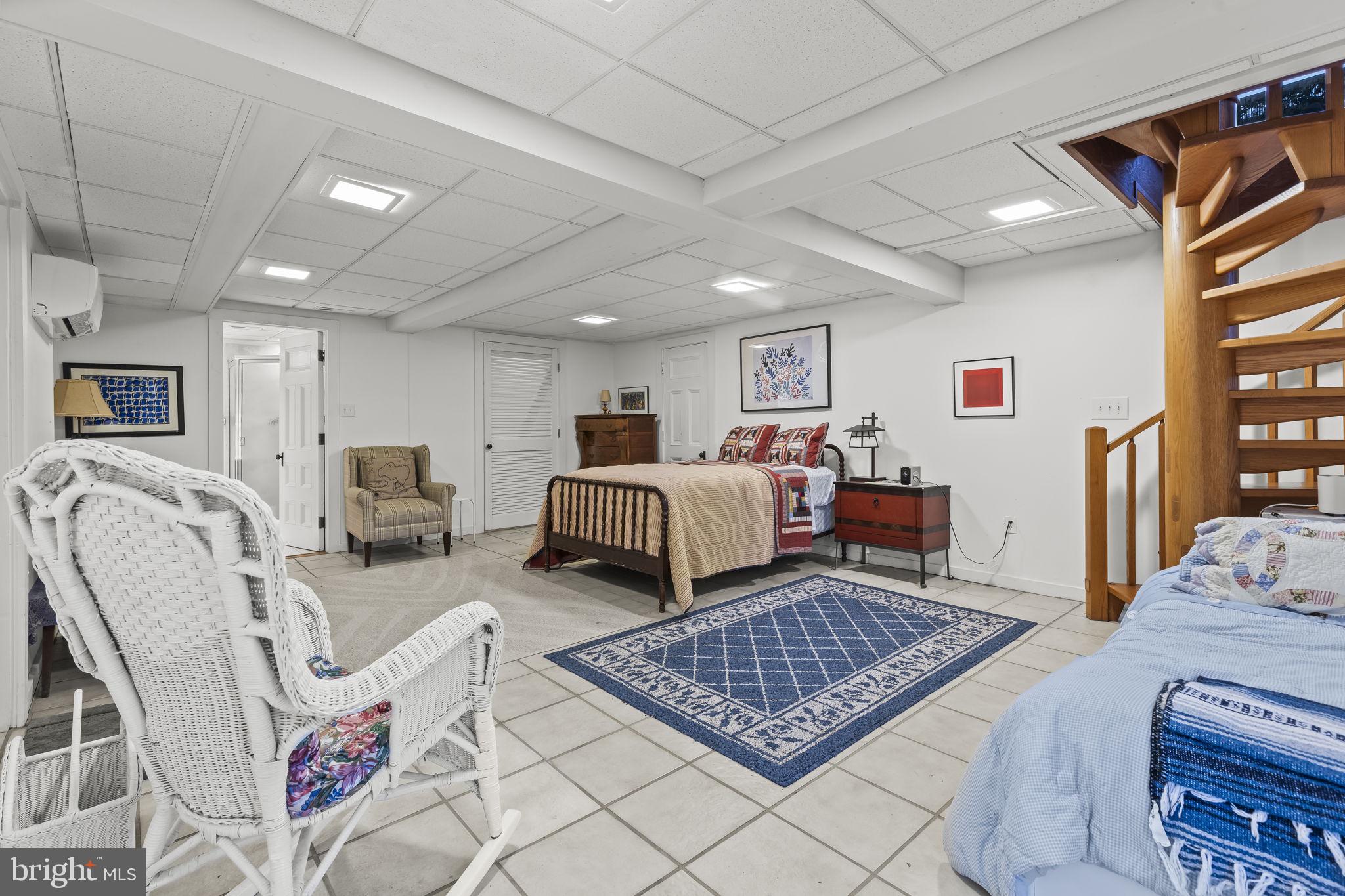 SCIENTISTS CLIFFS - Residential