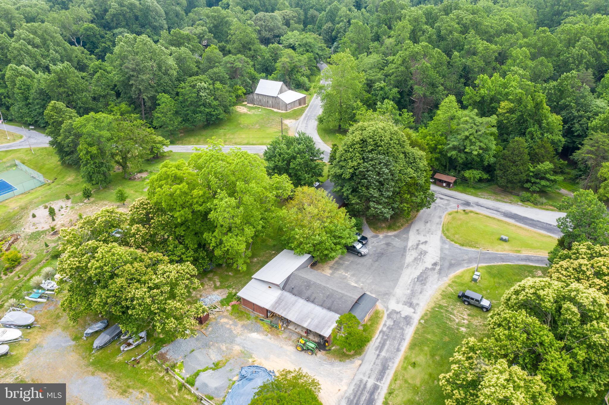 SCIENTISTS CLIFFS - Residential