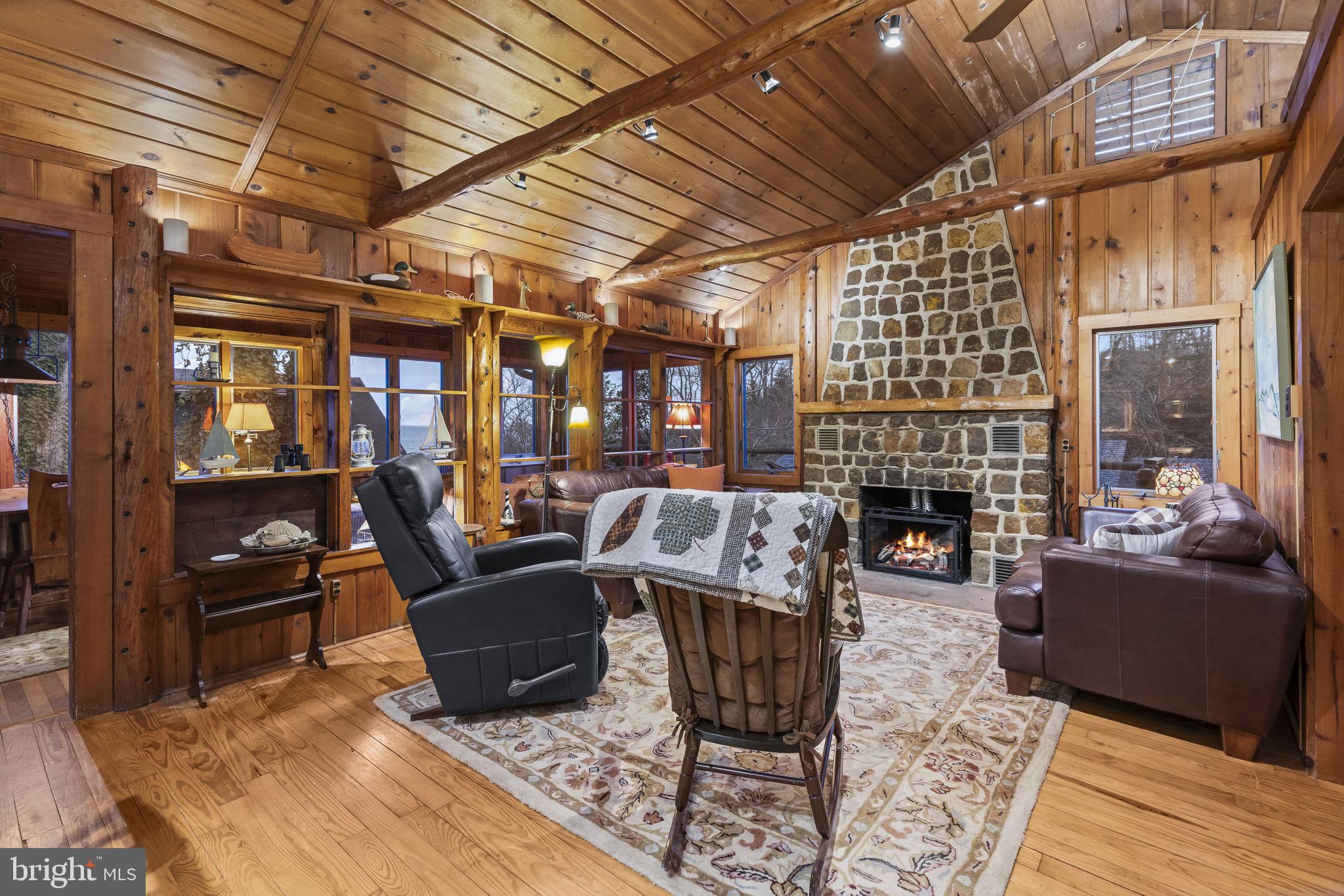 SCIENTISTS CLIFFS - Residential