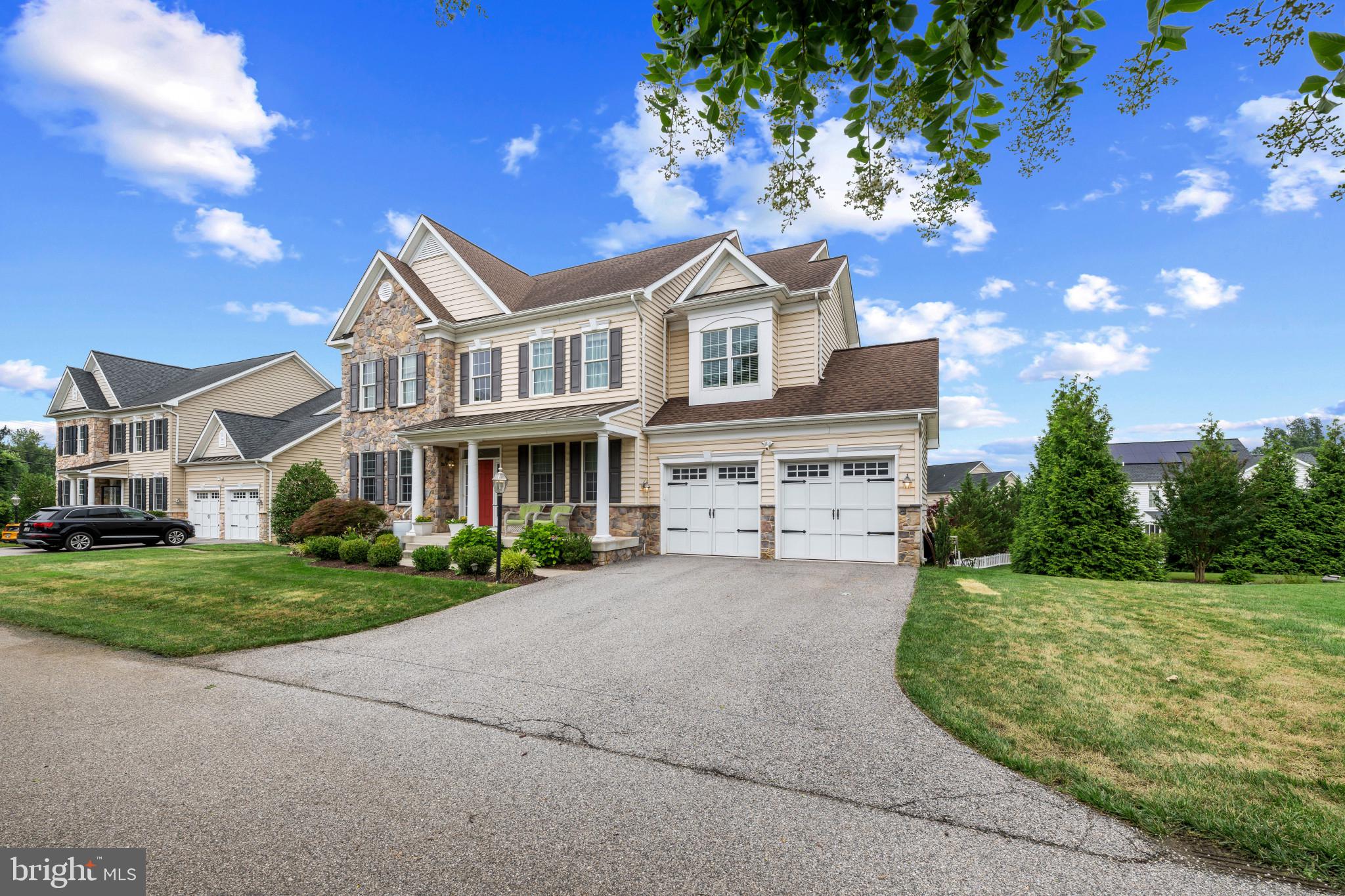 5066 WINESAP WAY