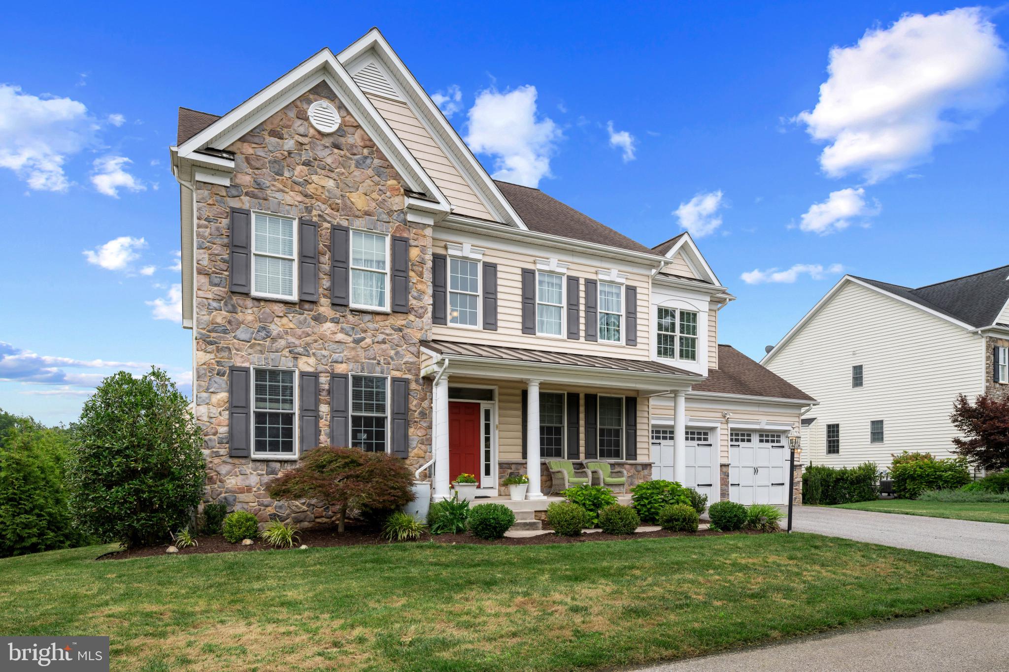5066 WINESAP WAY