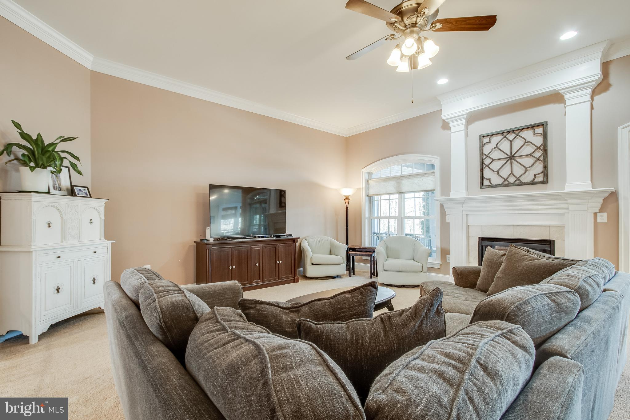 WINDSOR ESTATES - Residential