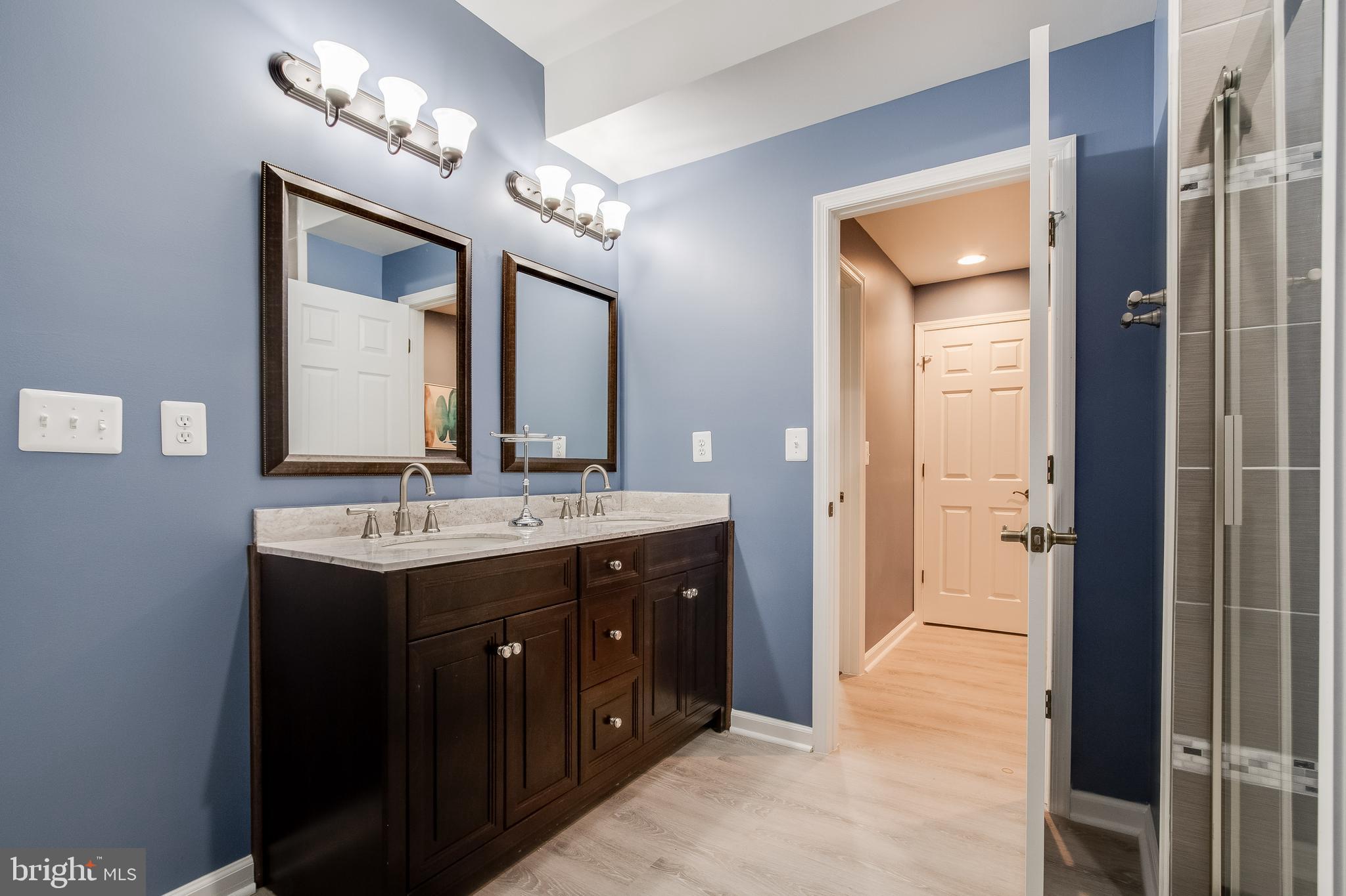 WINDSOR ESTATES - Residential