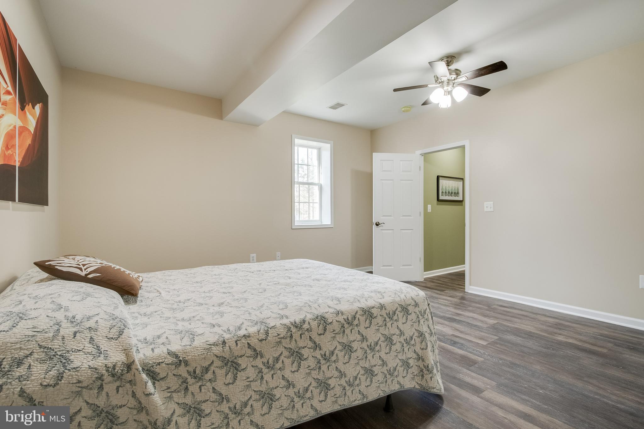 WINDSOR ESTATES - Residential