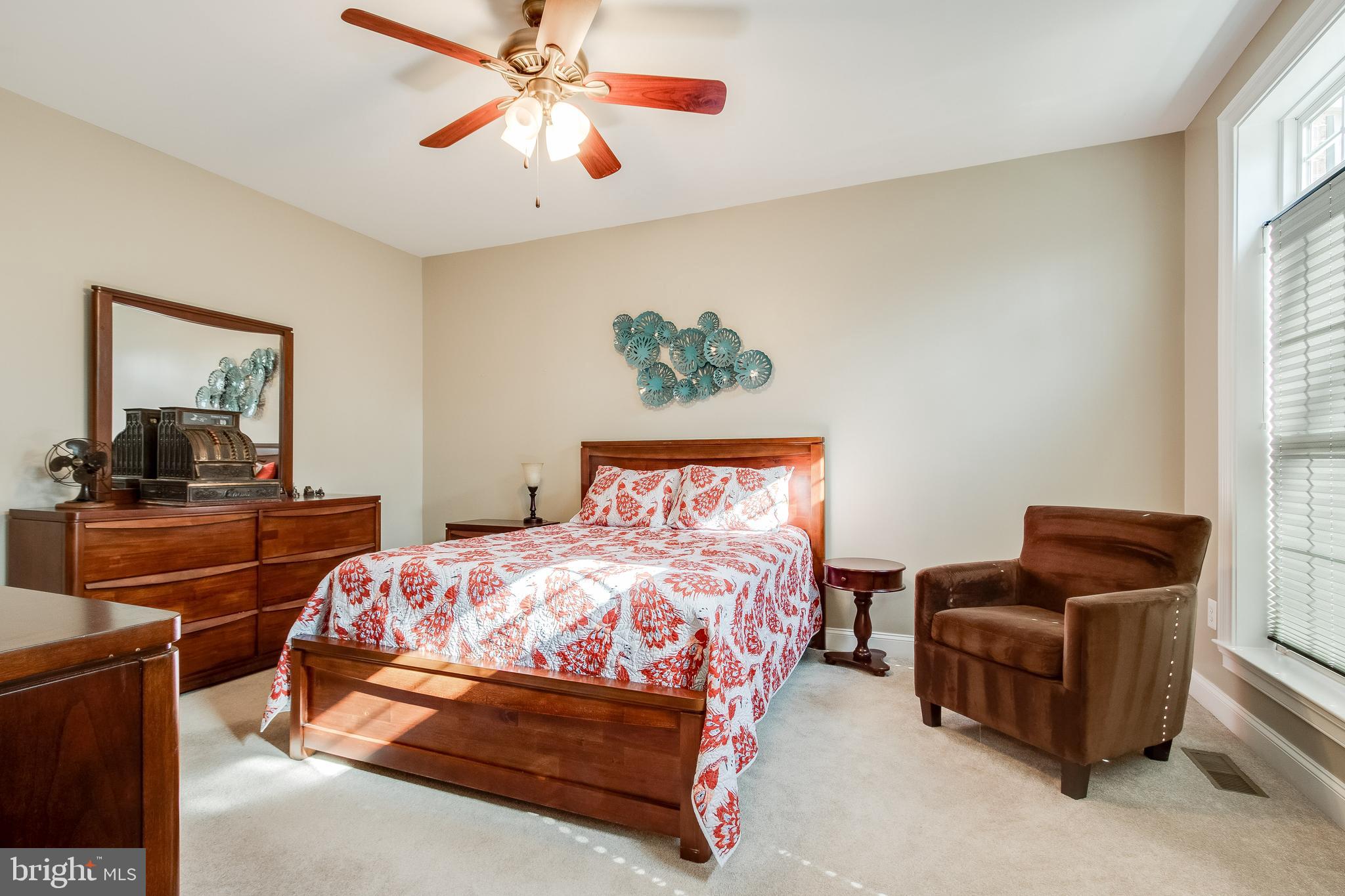 WINDSOR ESTATES - Residential