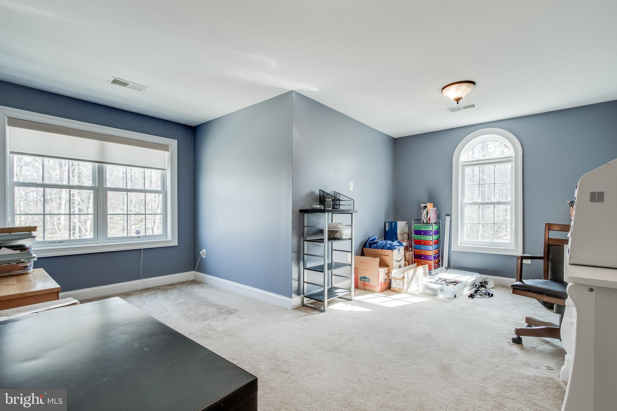 WINDSOR ESTATES - Residential