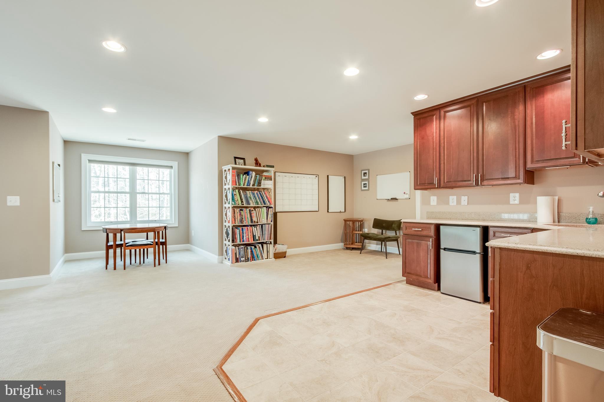 WINDSOR ESTATES - Residential