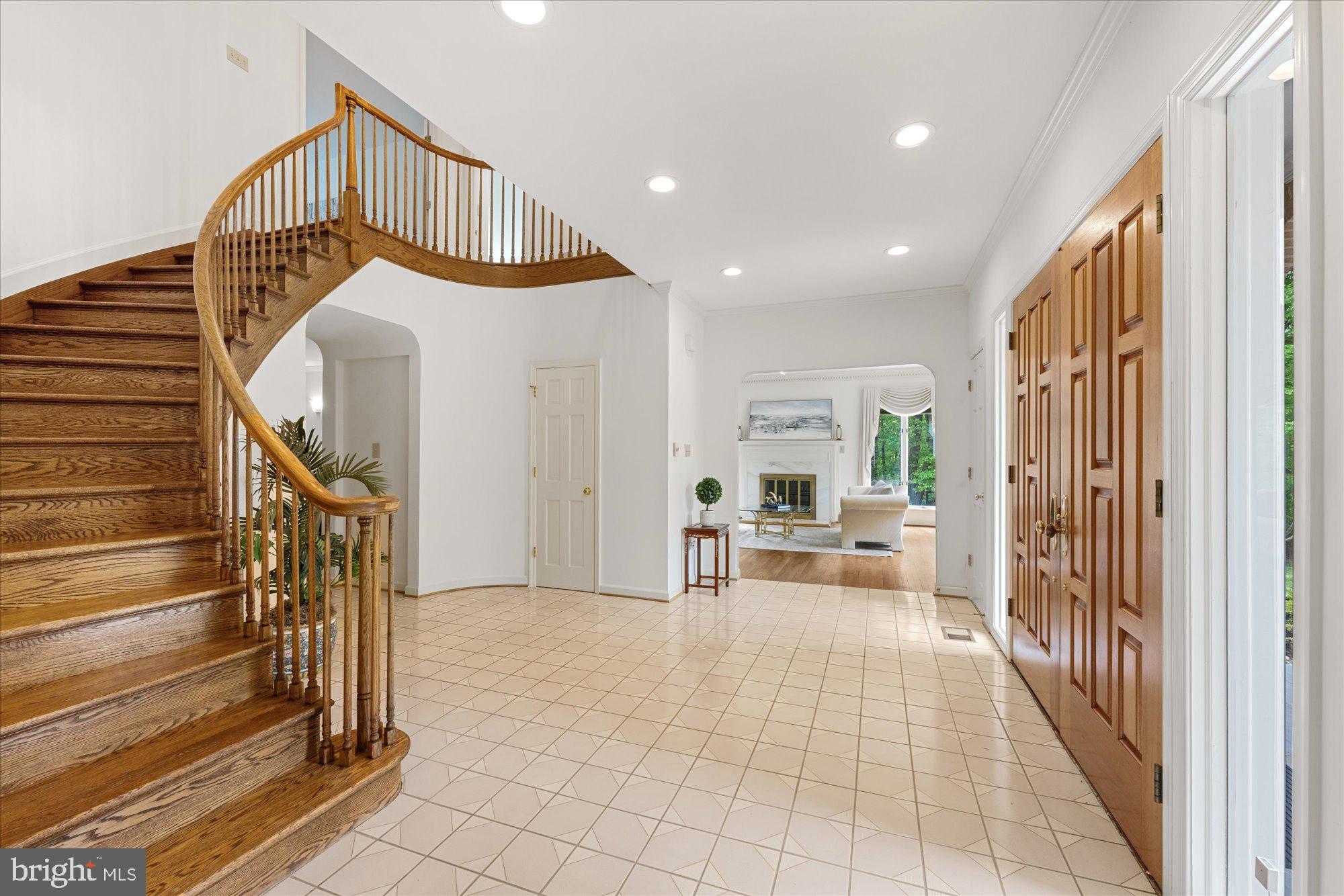 MAZZA WOODS - Residential