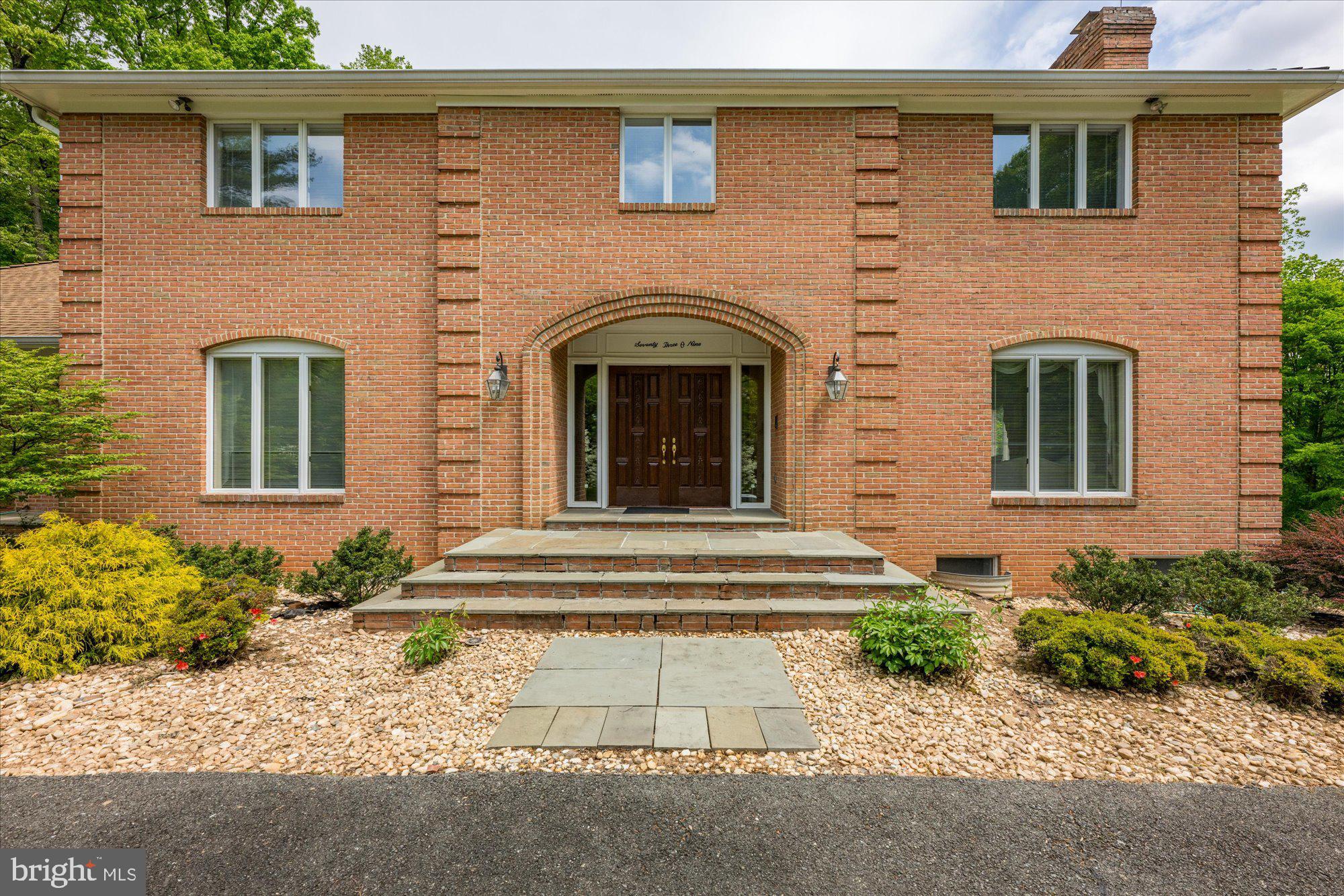 MAZZA WOODS - Residential