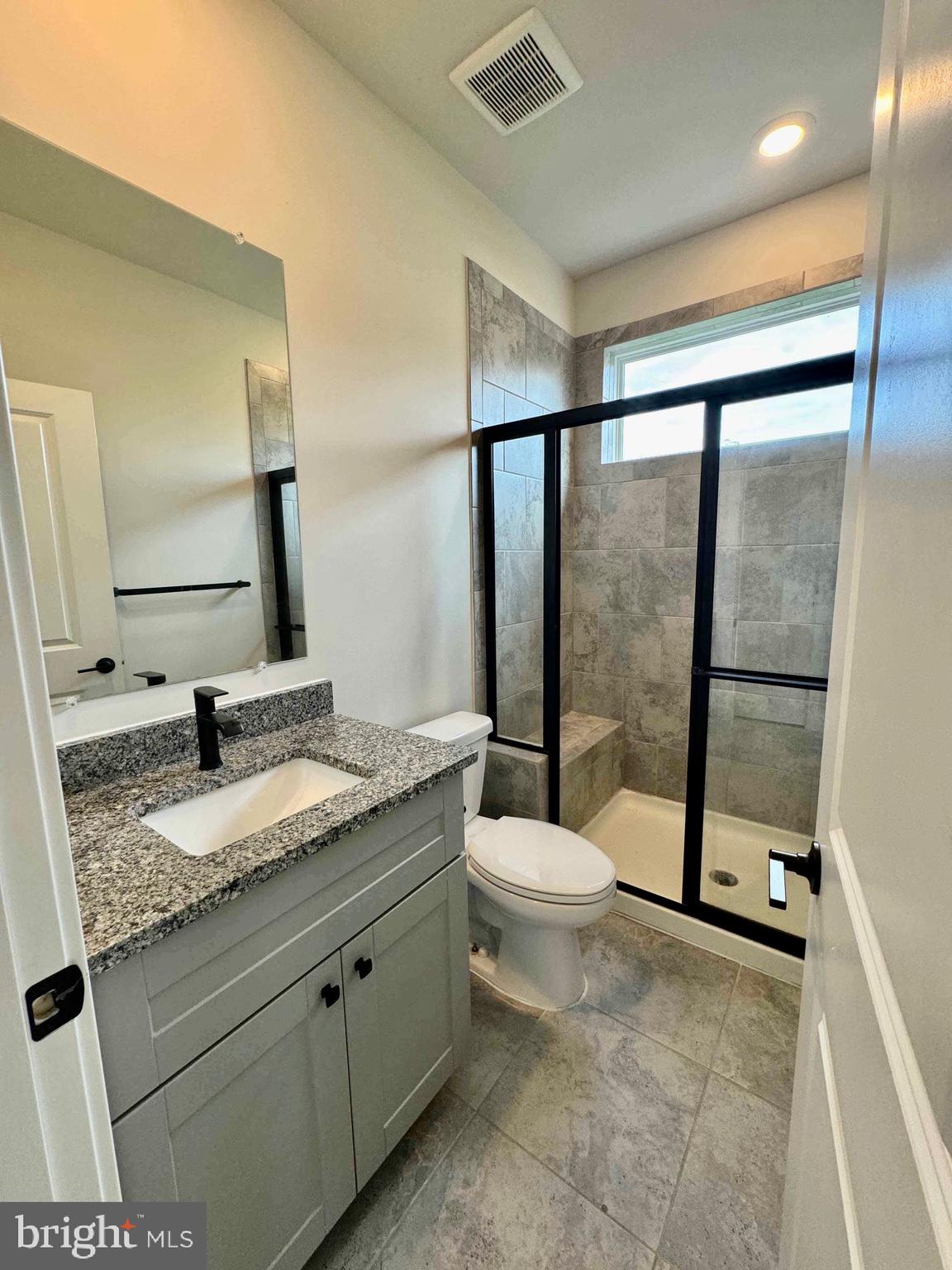 MEDFIELD - Residential