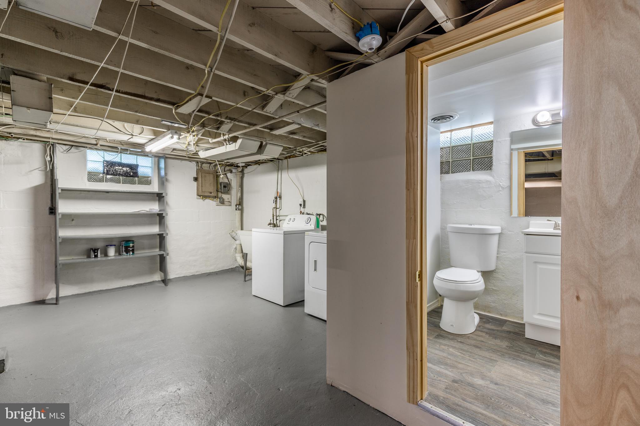 WINDSOR MILL - Residential