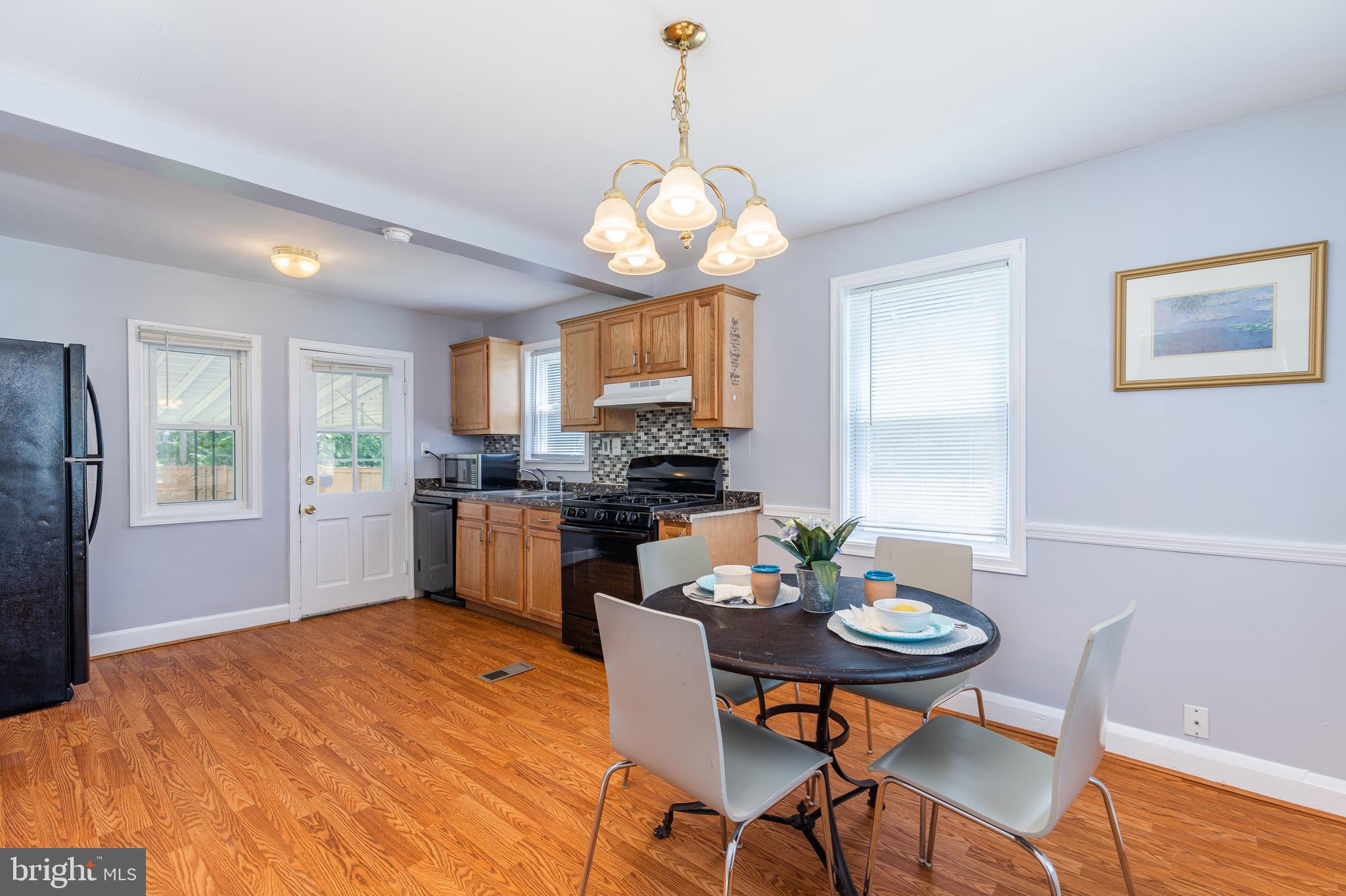 WINDSOR MILL - Residential