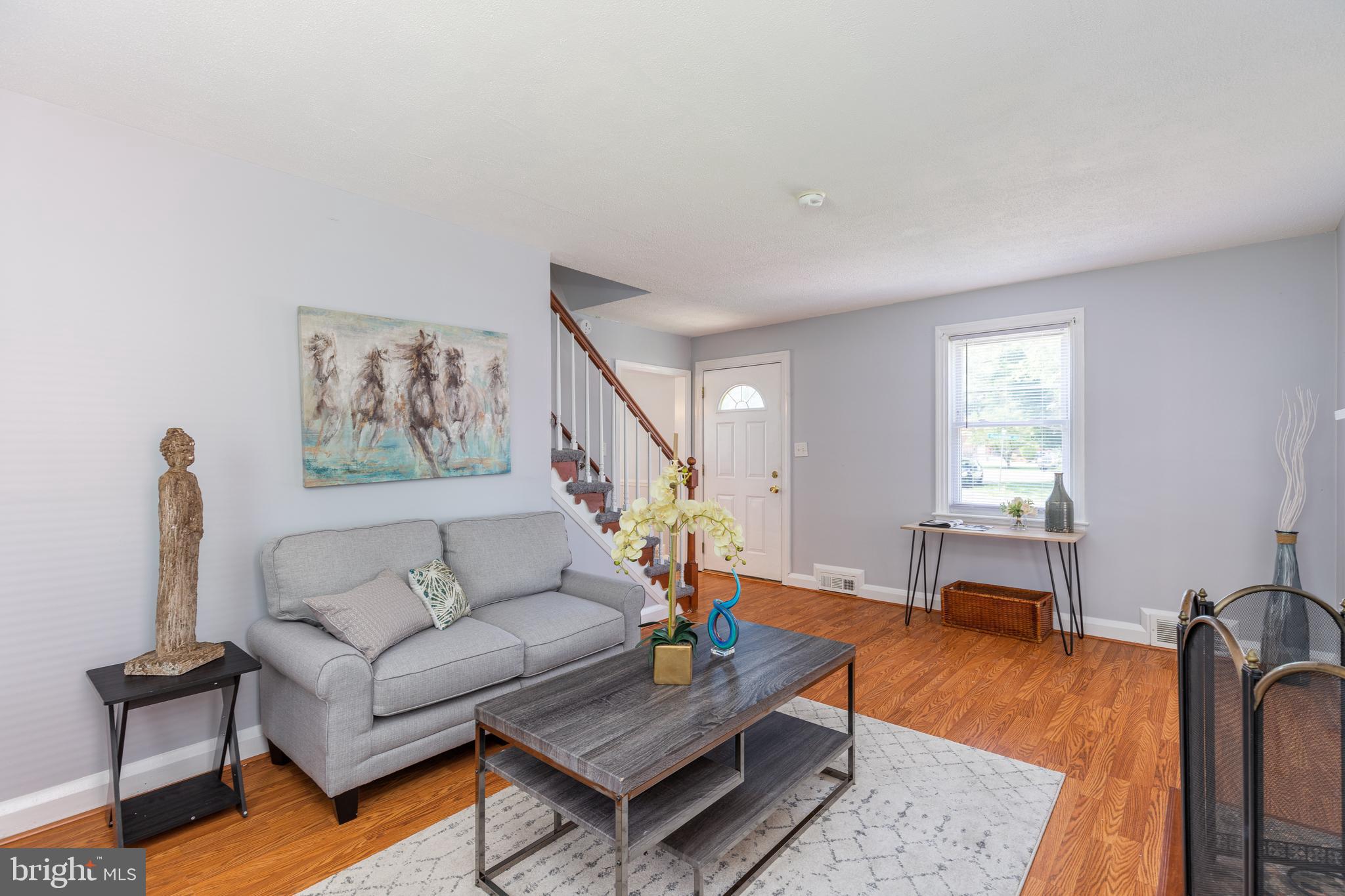 WINDSOR MILL - Residential