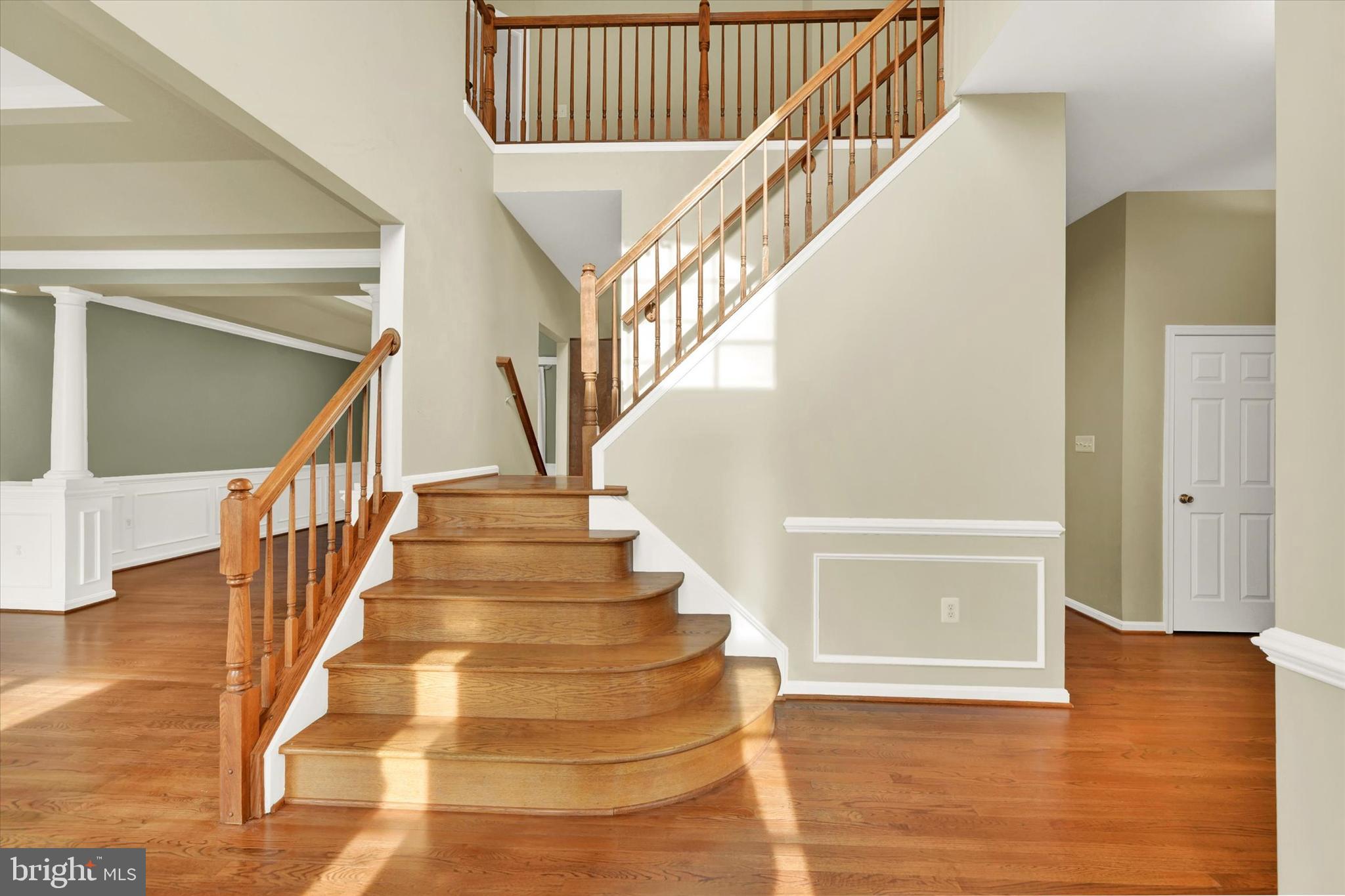 LORINS PRIDE - Residential