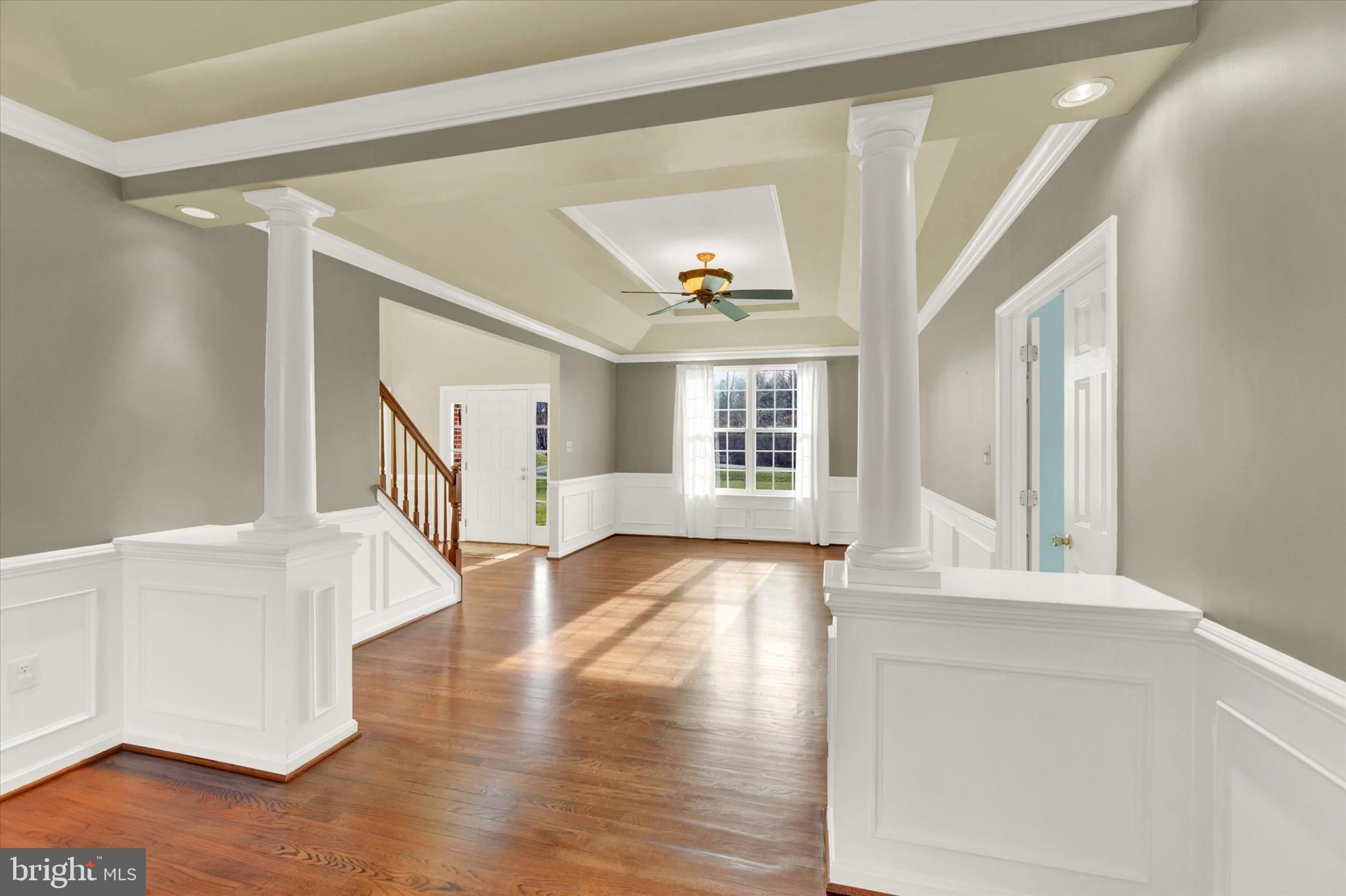 LORINS PRIDE - Residential