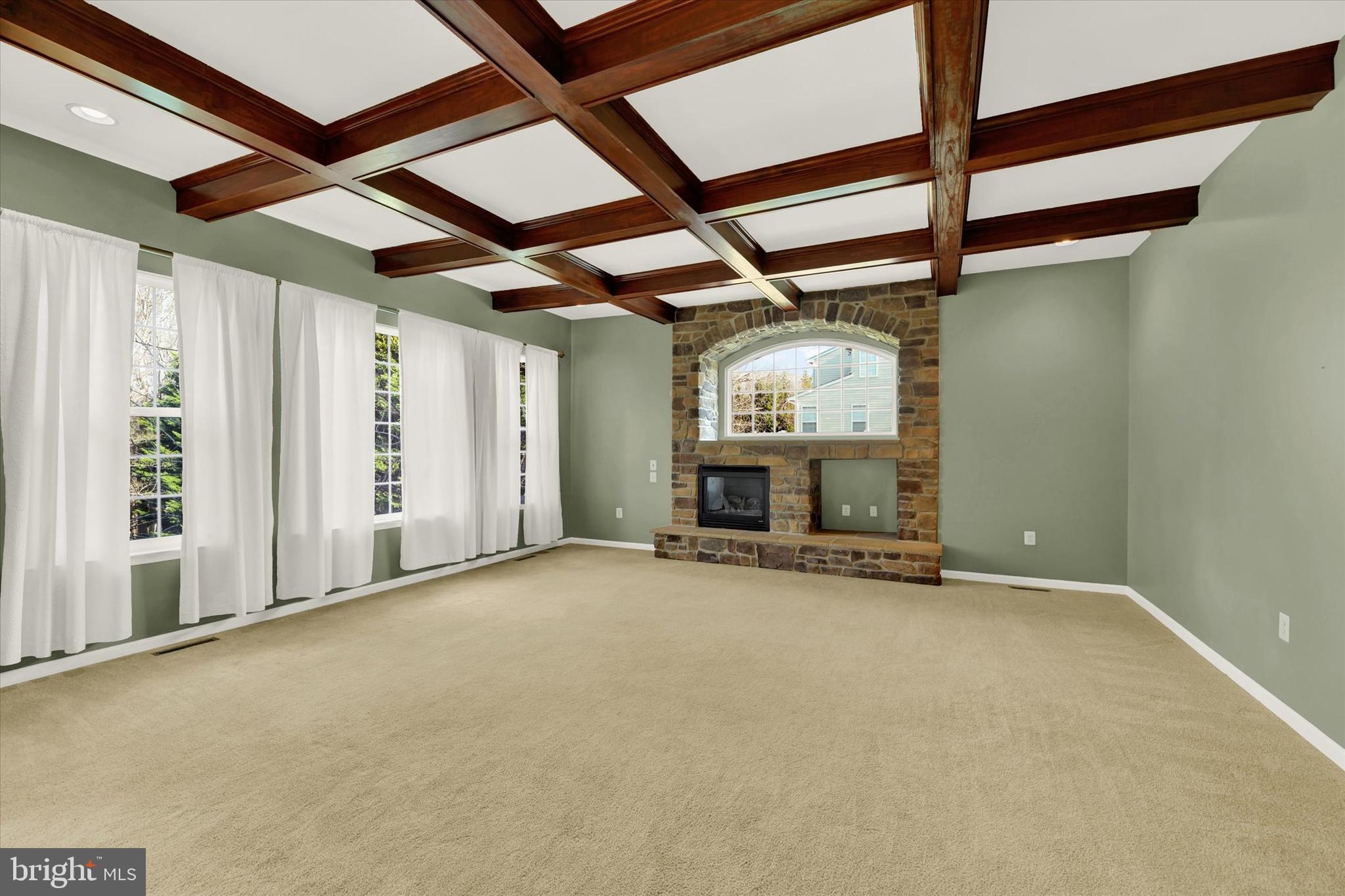 LORINS PRIDE - Residential