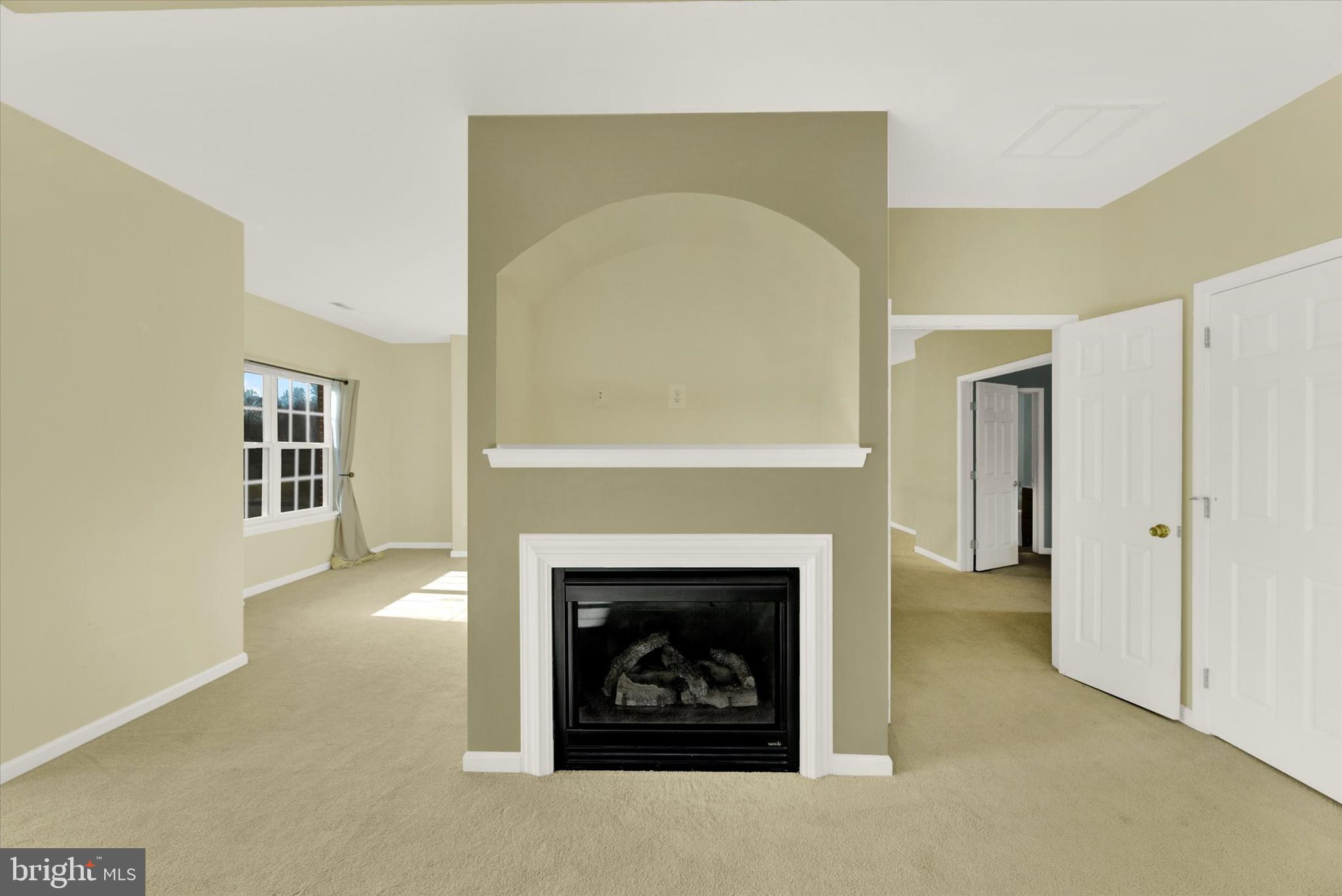 LORINS PRIDE - Residential