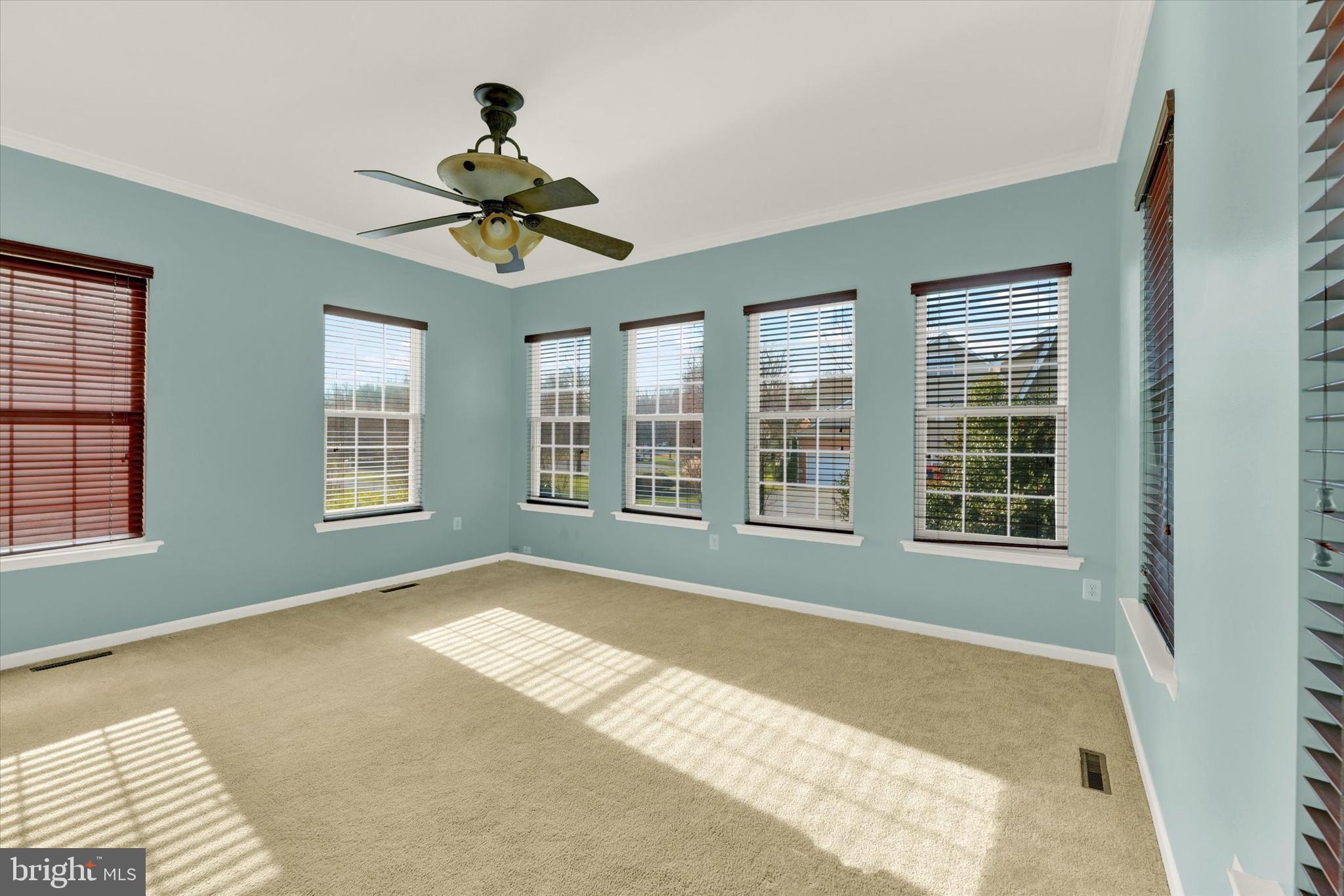 LORINS PRIDE - Residential