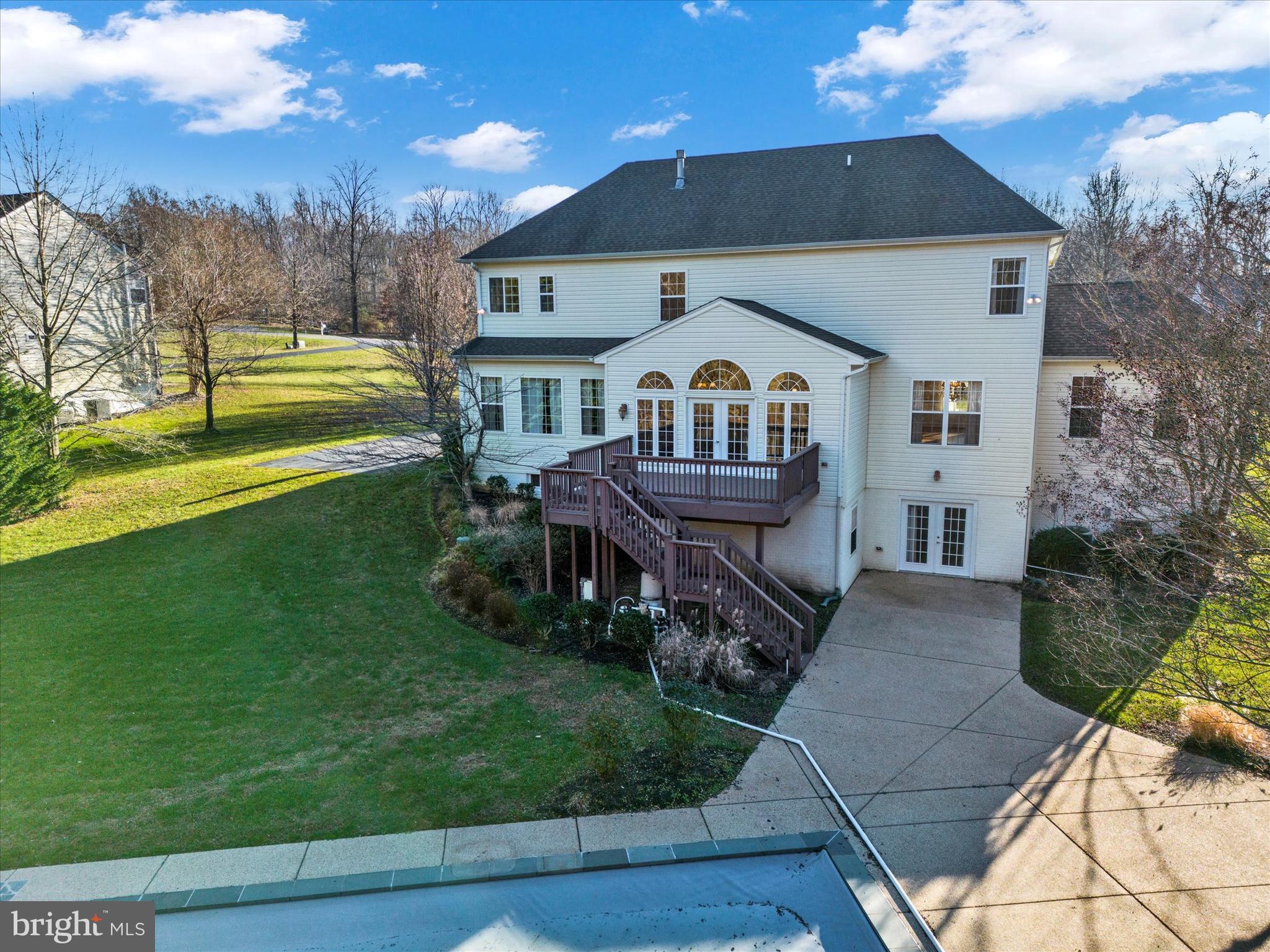 LORINS PRIDE - Residential