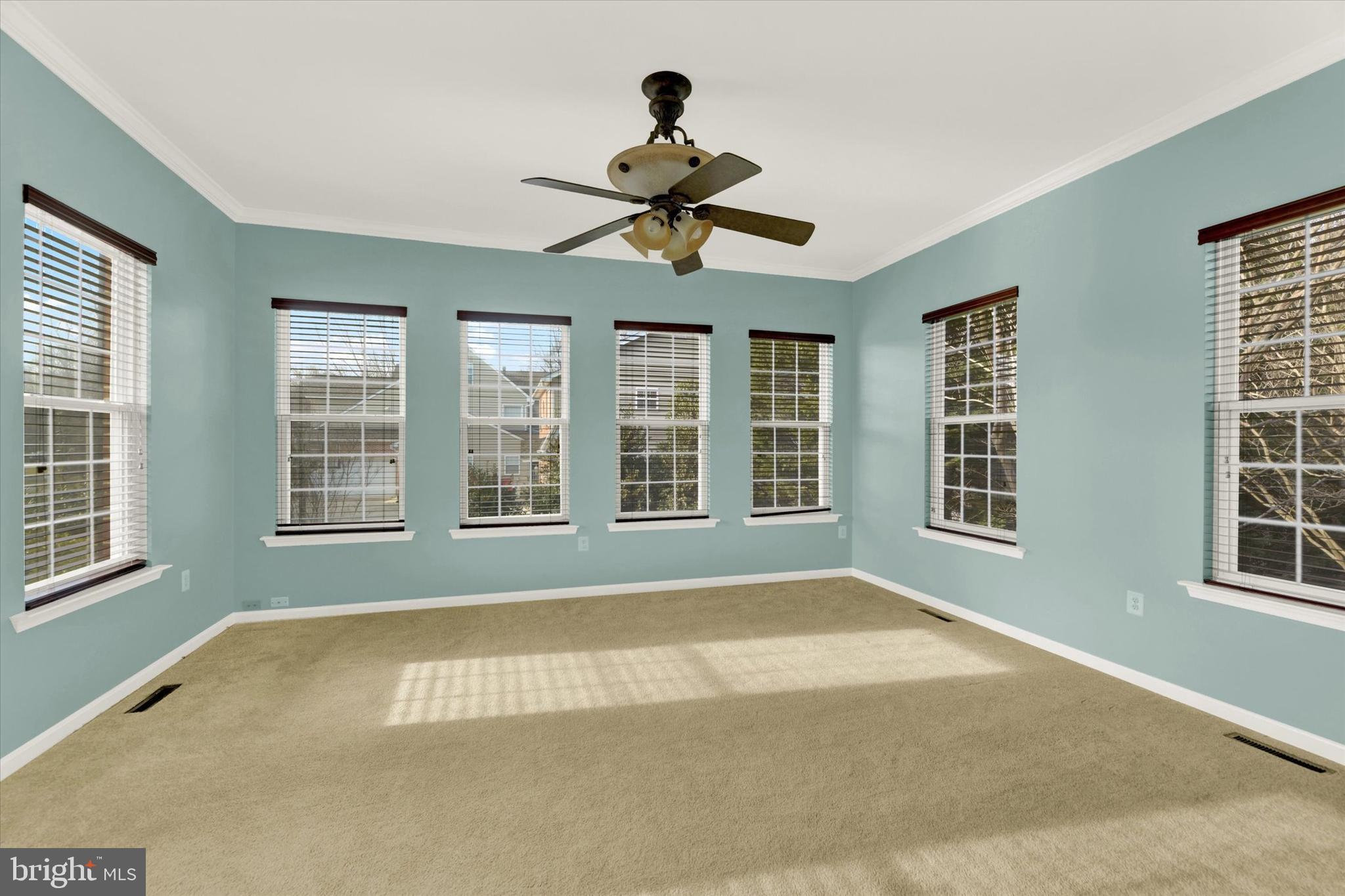 LORINS PRIDE - Residential