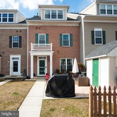 PINEY ORCHARD - Residential Lease