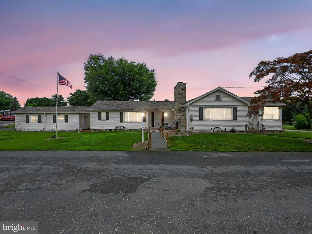 Photo of 345 Florin Avenue, MOUNT JOY, PA 17552 (MLS # PALA2072586)