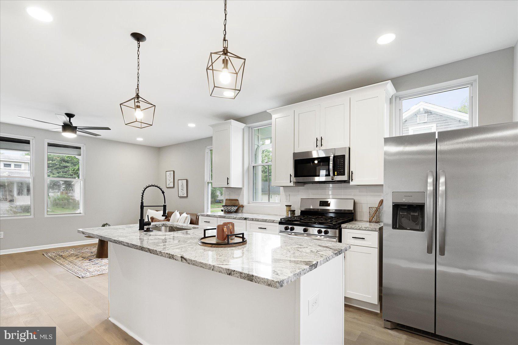 HOWARD PARK - Residential