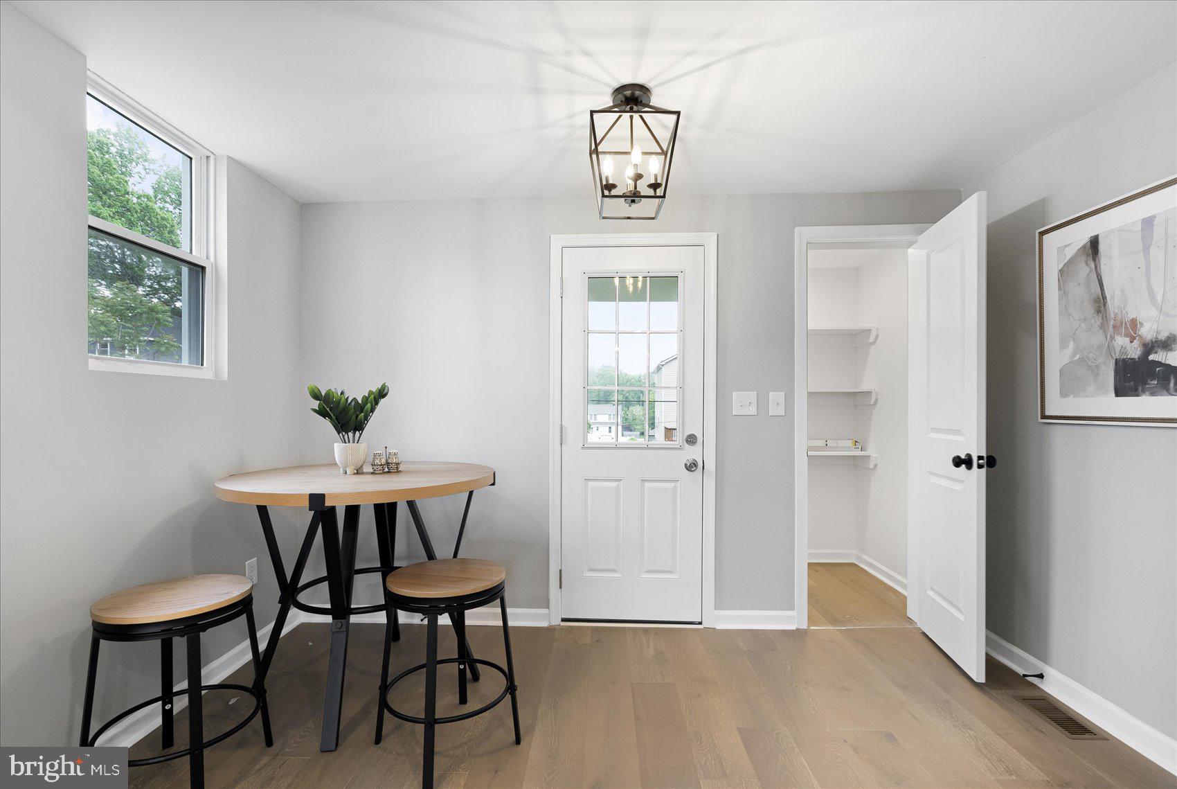 HOWARD PARK - Residential