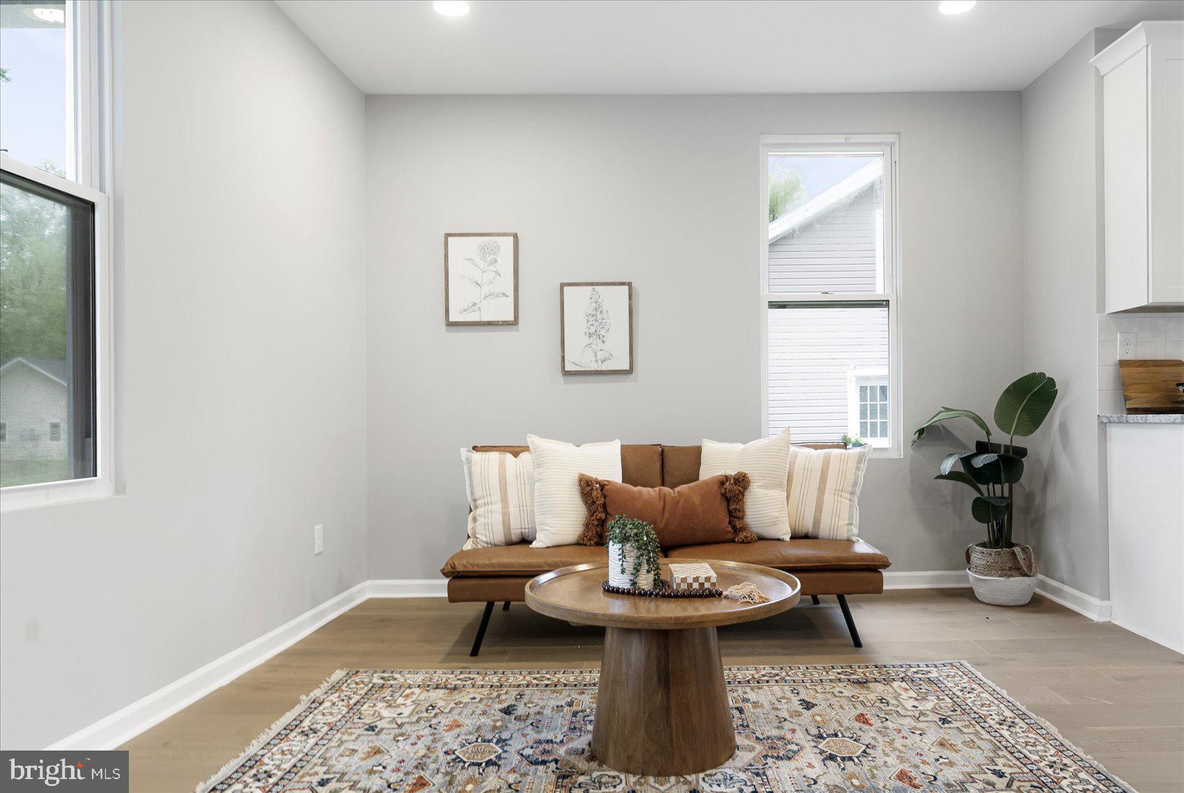 HOWARD PARK - Residential