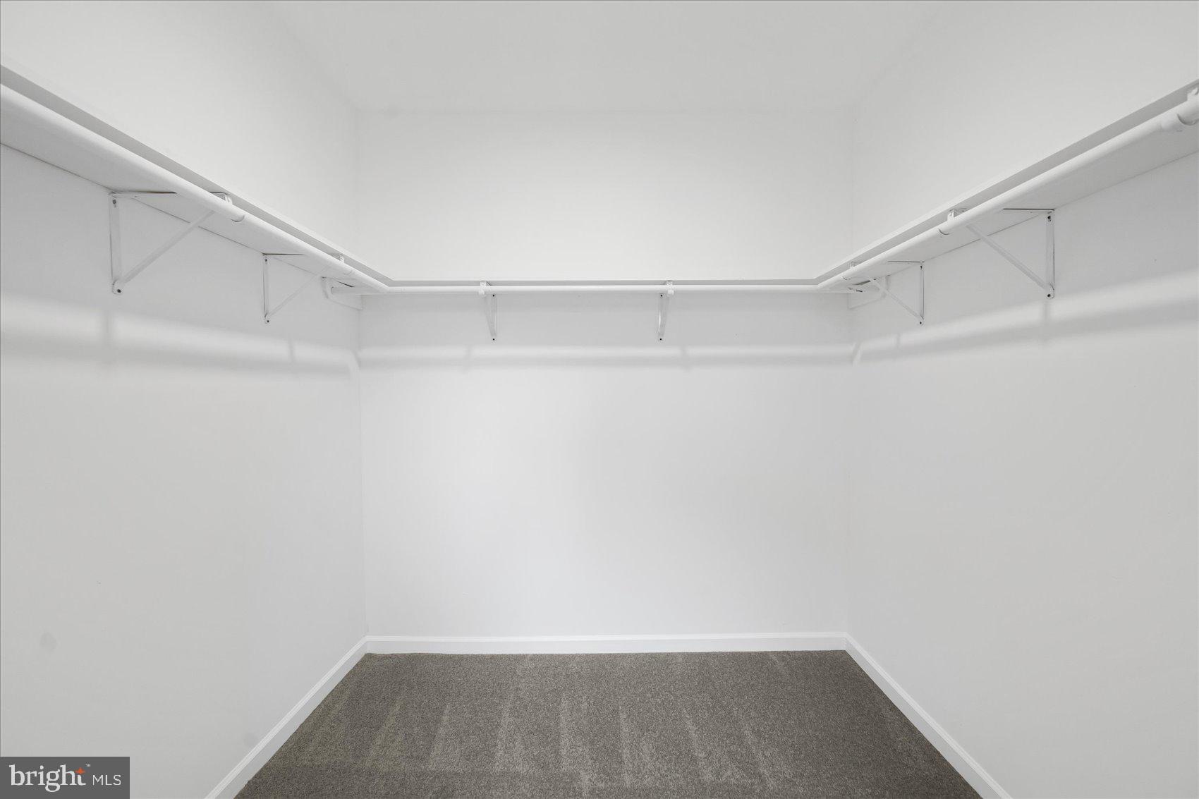 HOWARD PARK - Residential