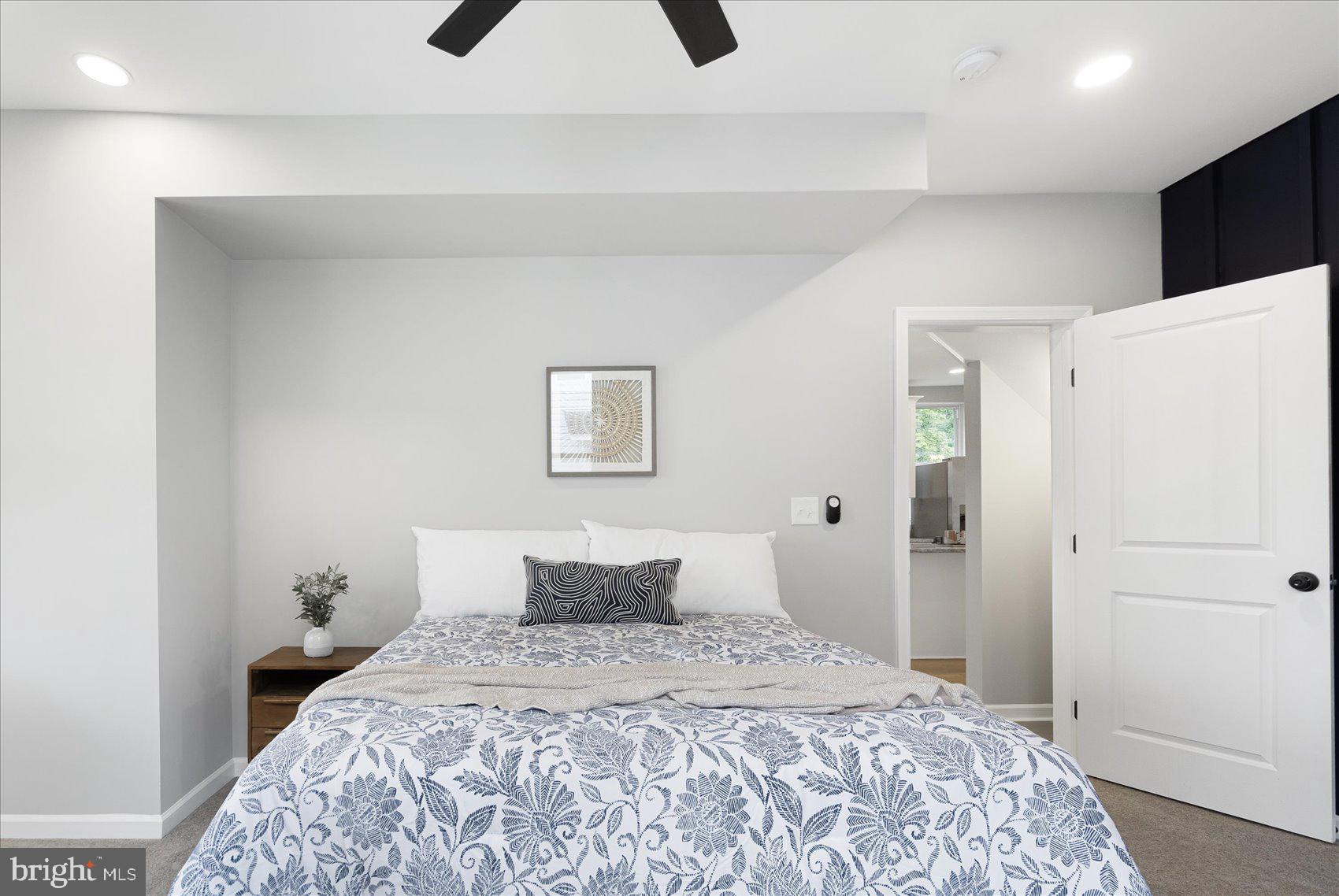 HOWARD PARK - Residential