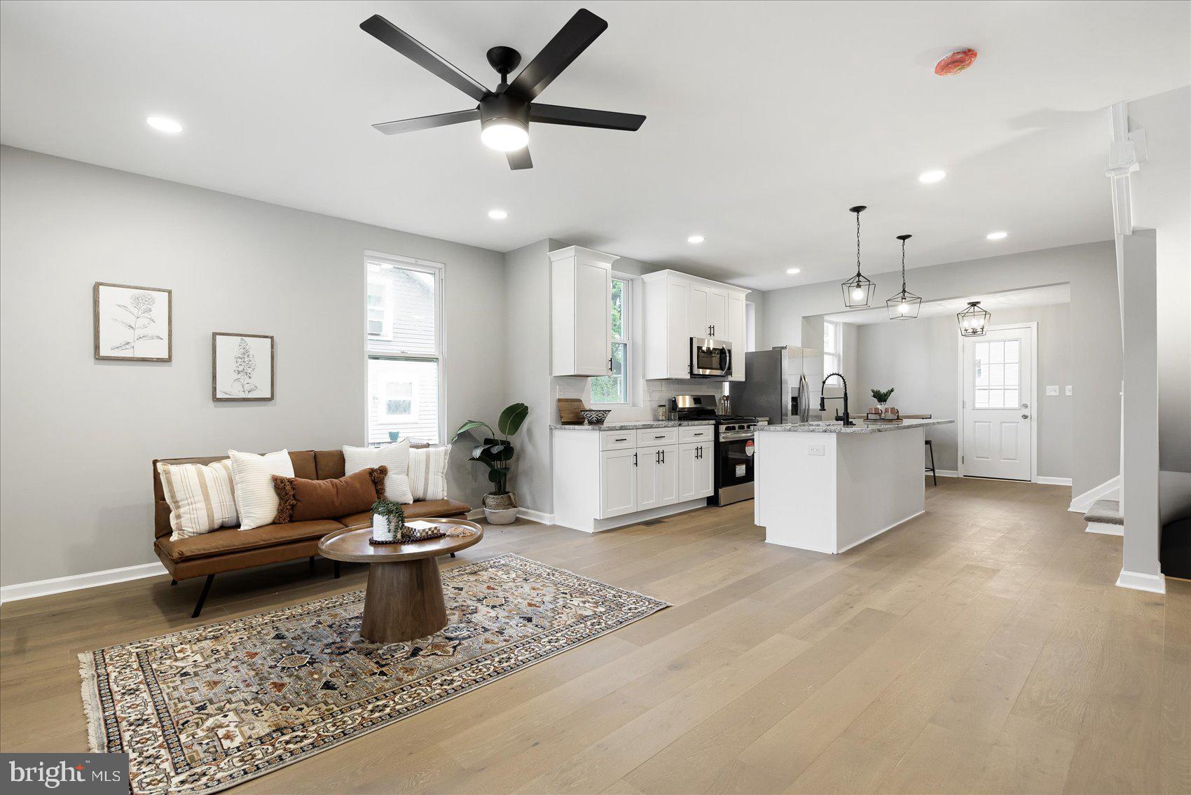 HOWARD PARK - Residential