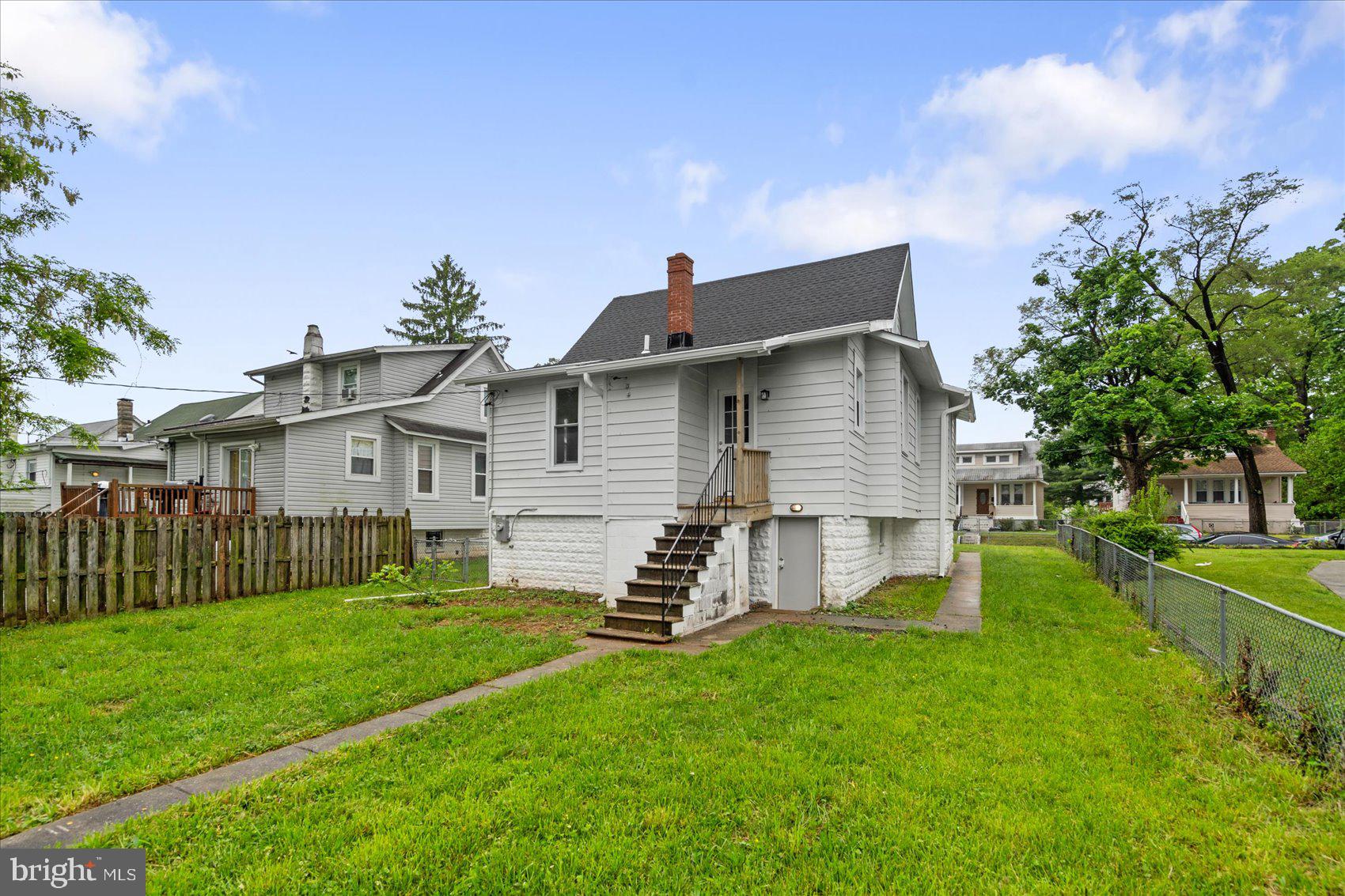 HOWARD PARK - Residential