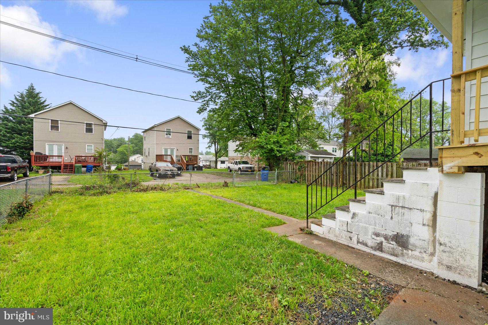 HOWARD PARK - Residential