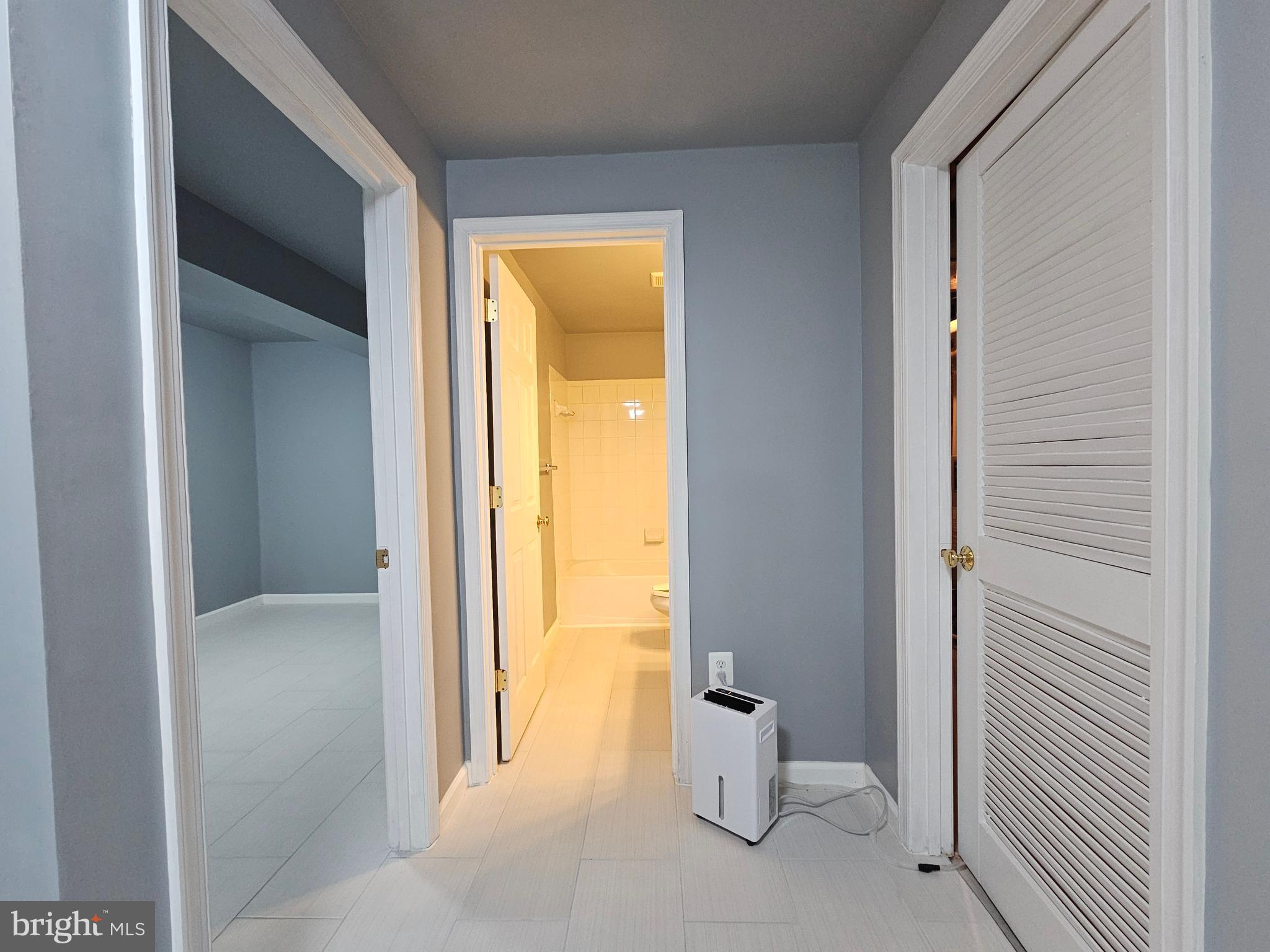 HARBOR POINTE - Residential