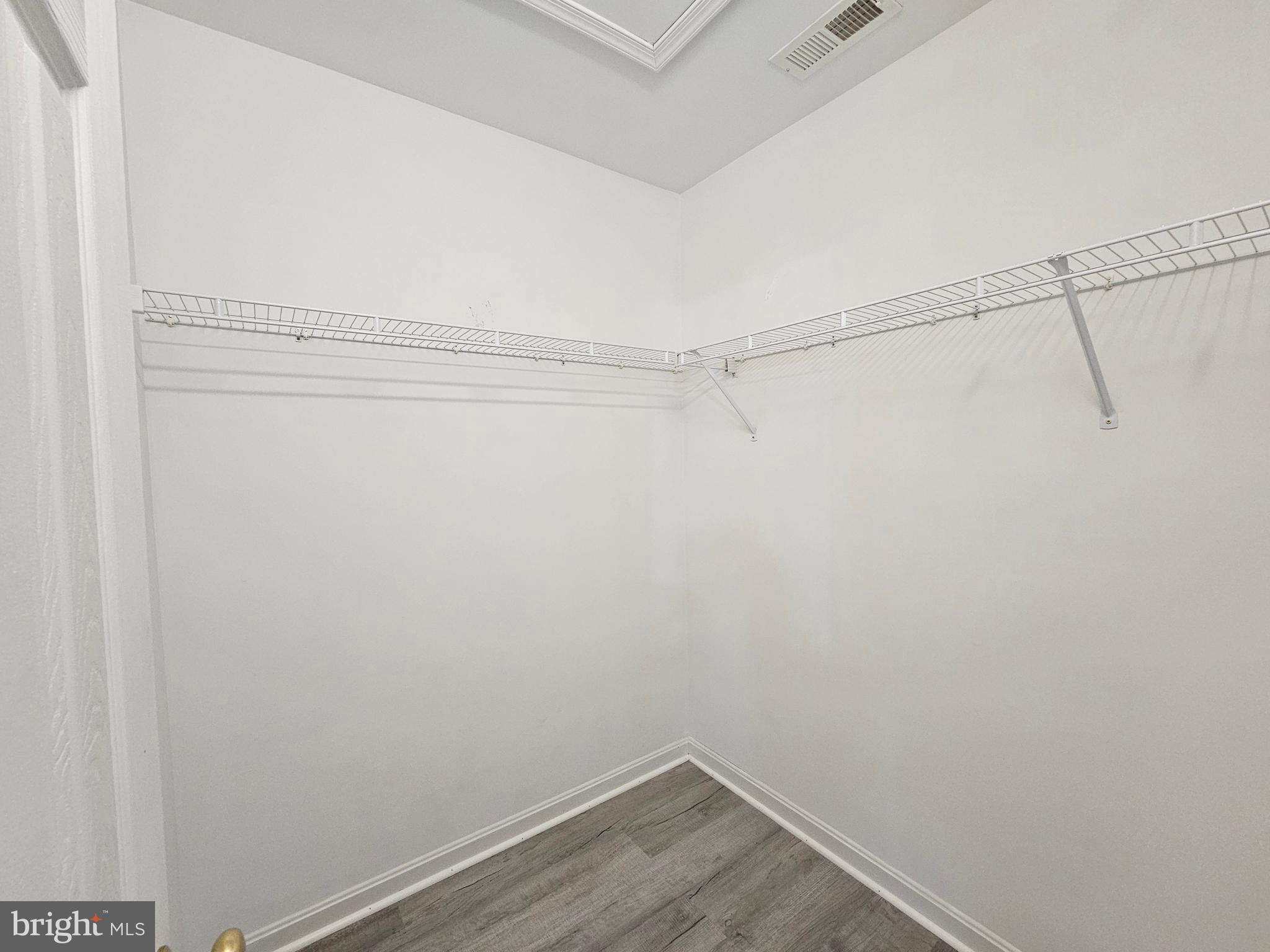 HARBOR POINTE - Residential