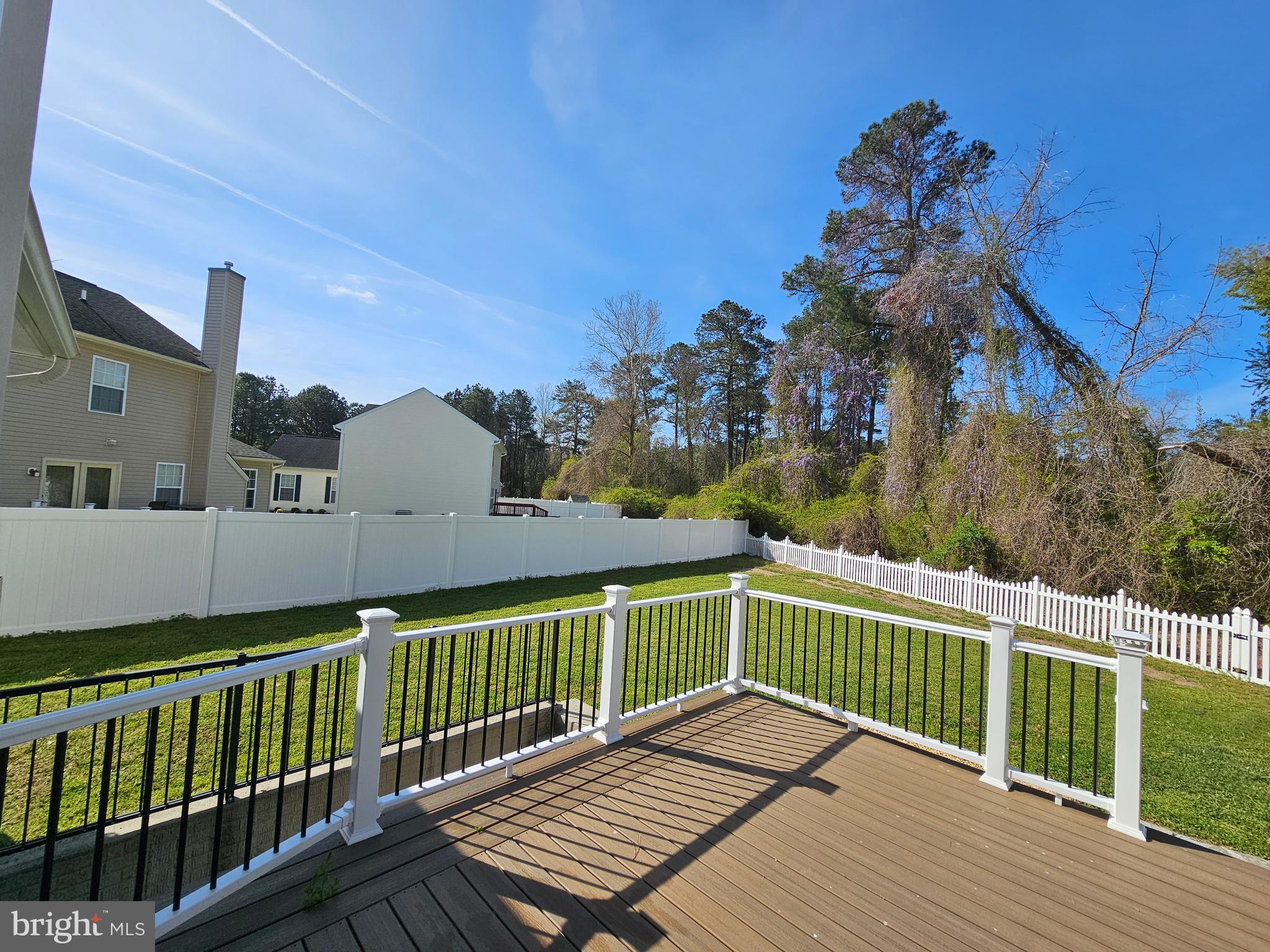 HARBOR POINTE - Residential