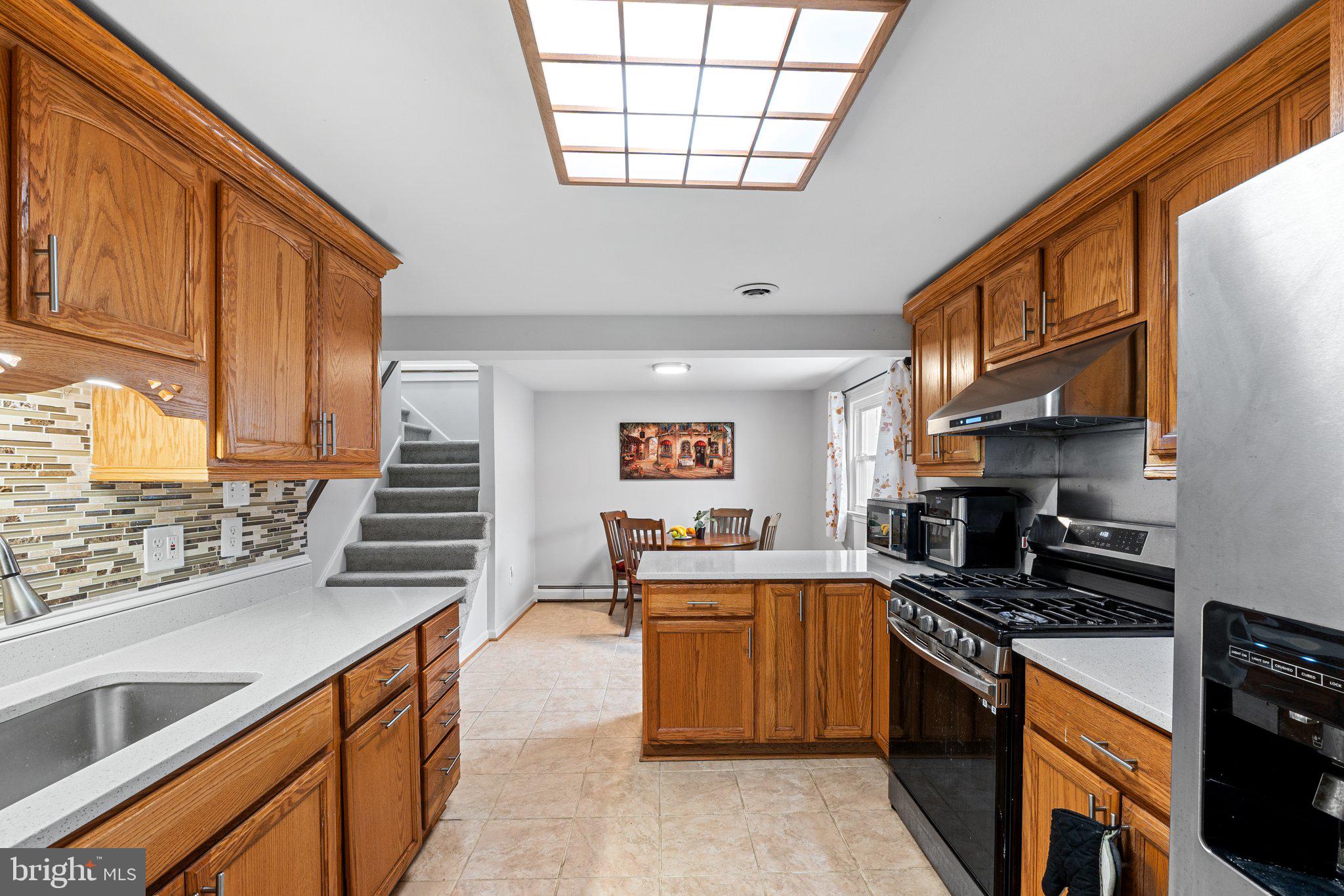 DALE CITY - Residential Lease