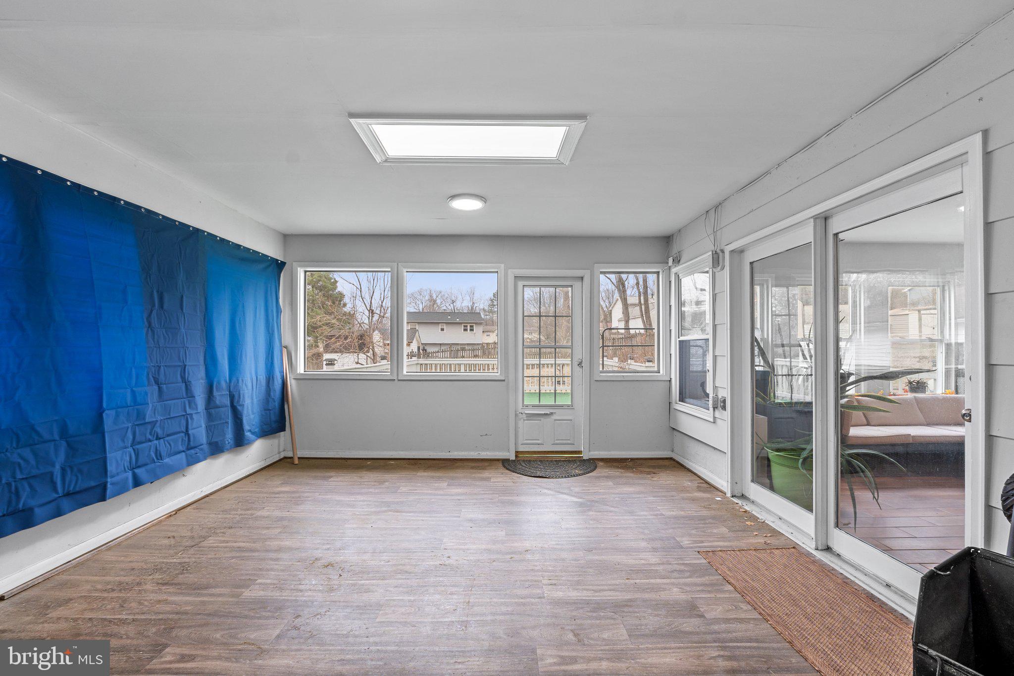 DALE CITY - Residential Lease