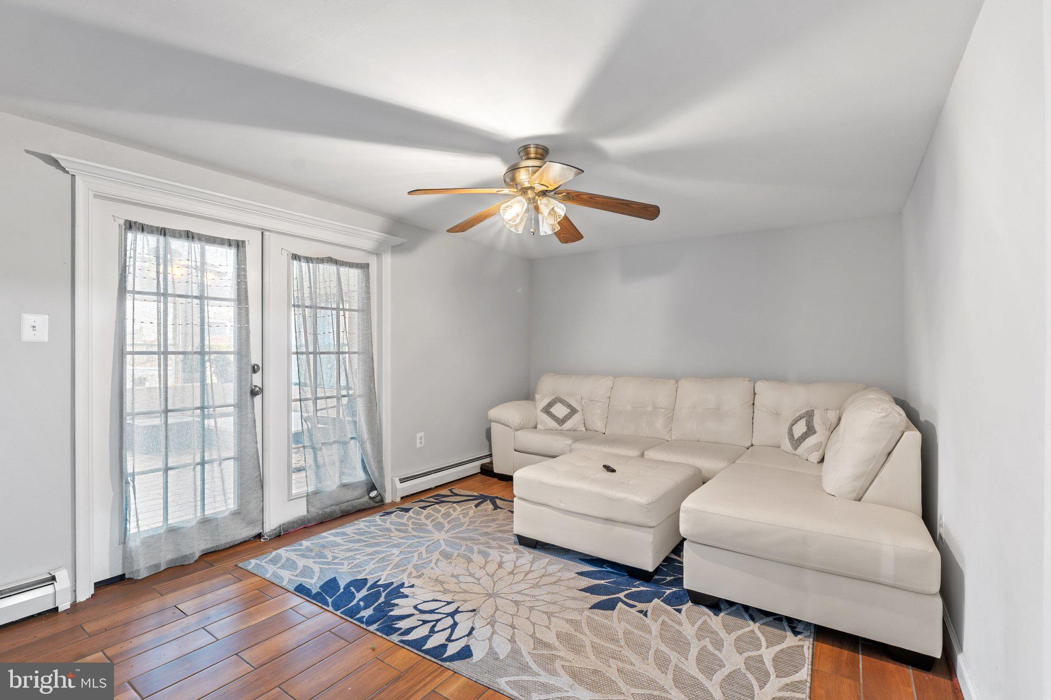 DALE CITY - Residential Lease