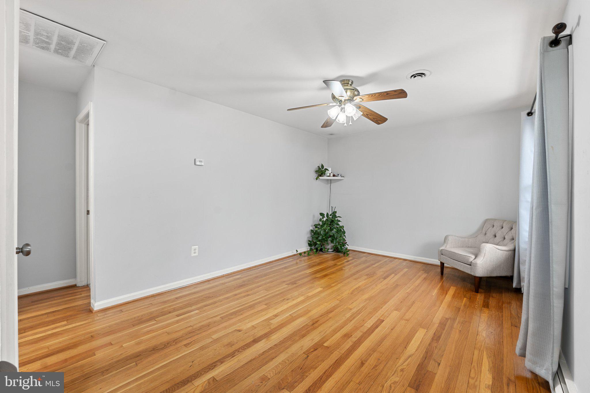 DALE CITY - Residential Lease