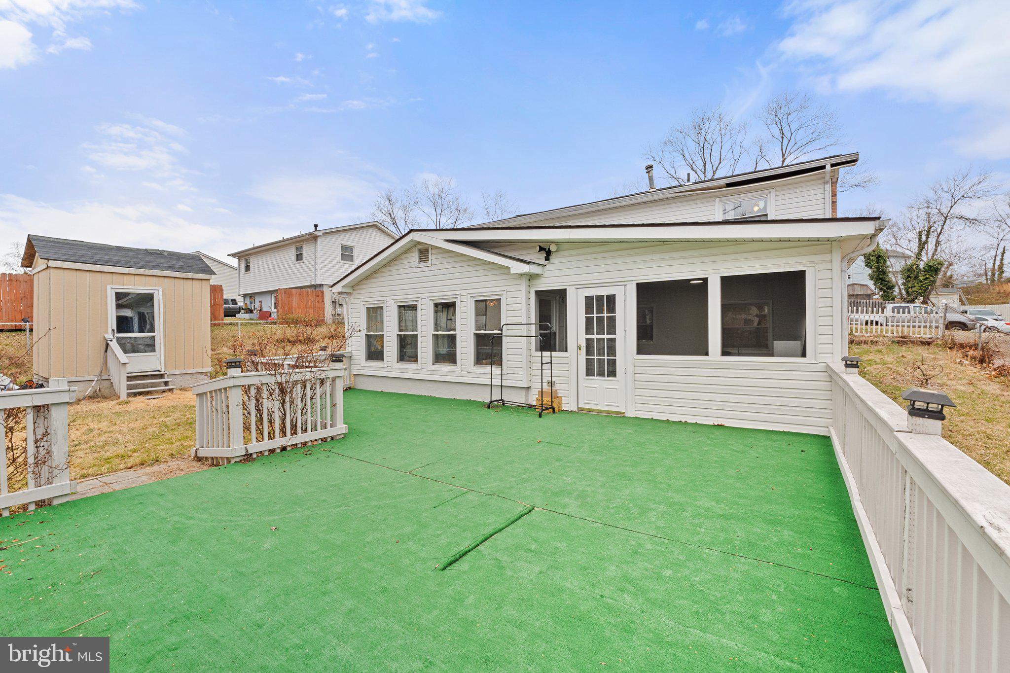 DALE CITY - Residential Lease