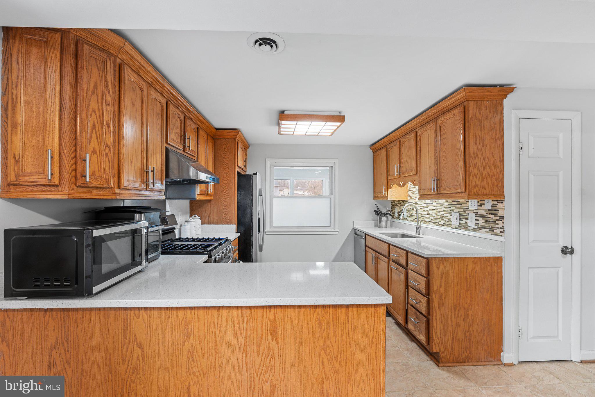 DALE CITY - Residential Lease