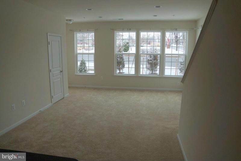 CHESTERFIELD - Residential Lease