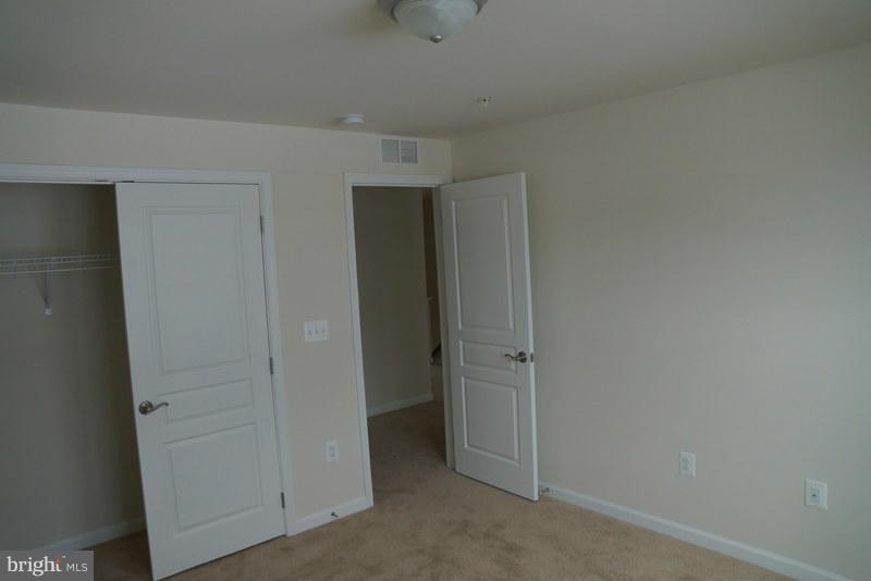 CHESTERFIELD - Residential Lease