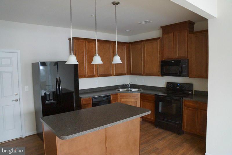 CHESTERFIELD - Residential Lease