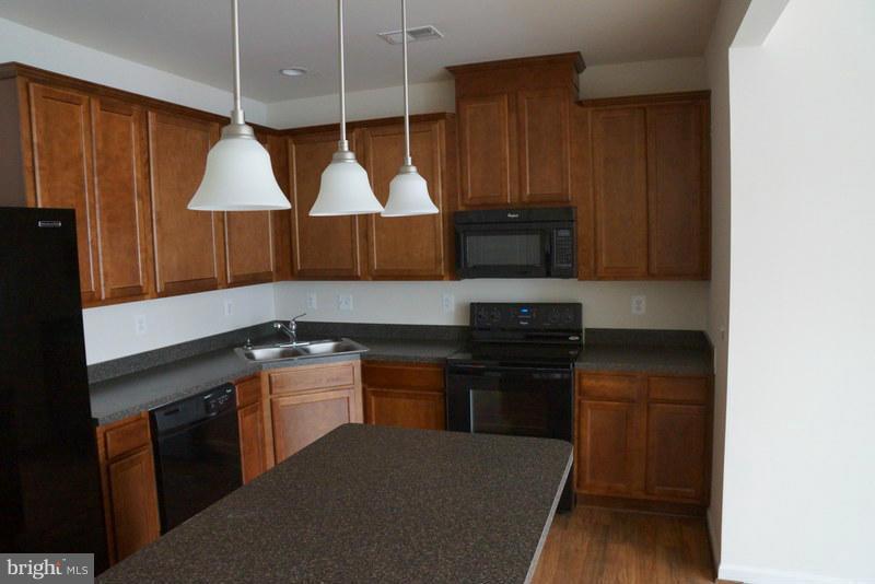 CHESTERFIELD - Residential Lease