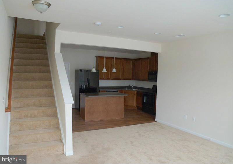 CHESTERFIELD - Residential Lease