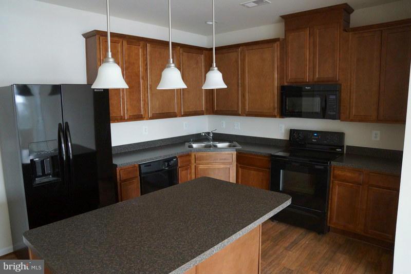 CHESTERFIELD - Residential Lease